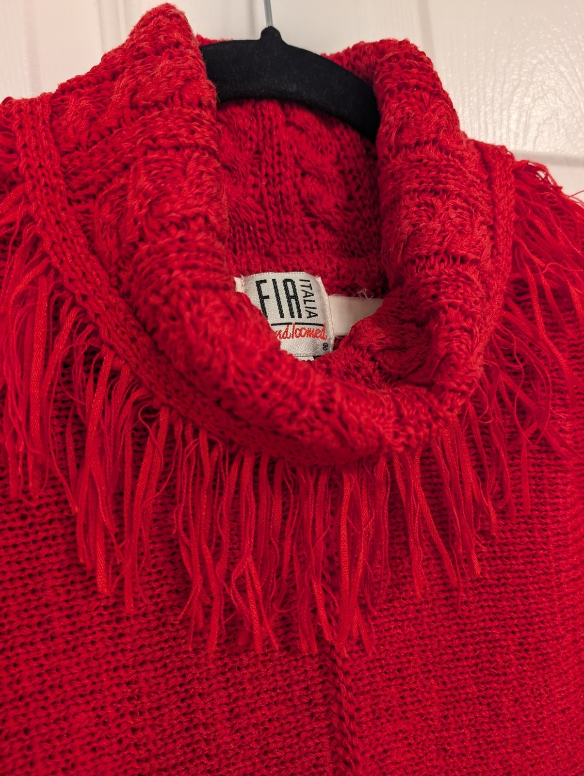 VTG FIA ITALIA Sweater Top Fun Fringe Hand Loomed Red Turtle Neck Women’s Sz S