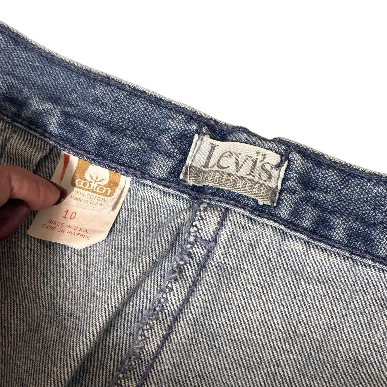 Vintage Levi’s Sportswear High Rise Mom Jeans Denim Pants Size 10 Womens Pleated