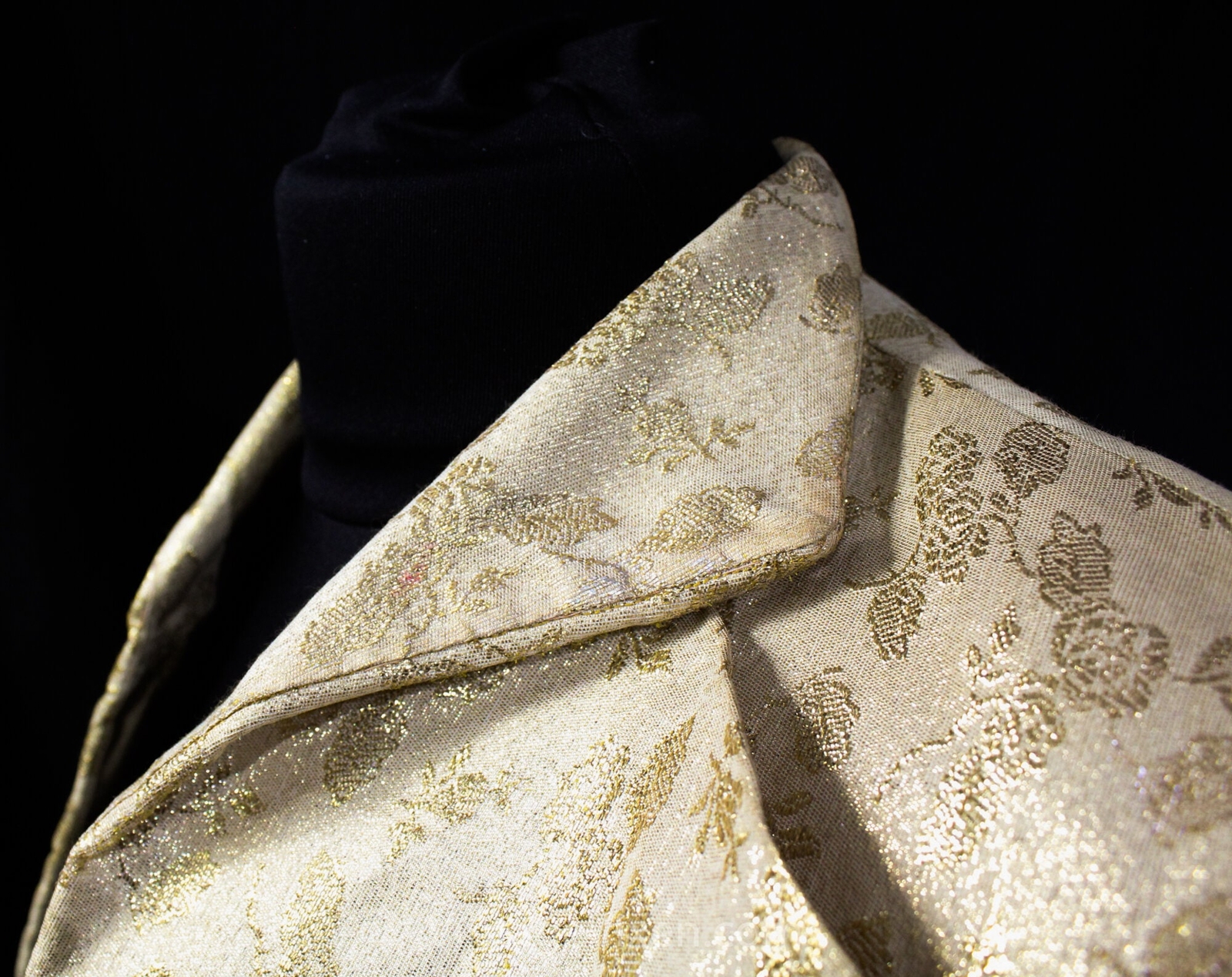 1950s Gold Lamé Jacket – Sexy 50s Metallic Glamour Girl Bolero – Small Bust 33