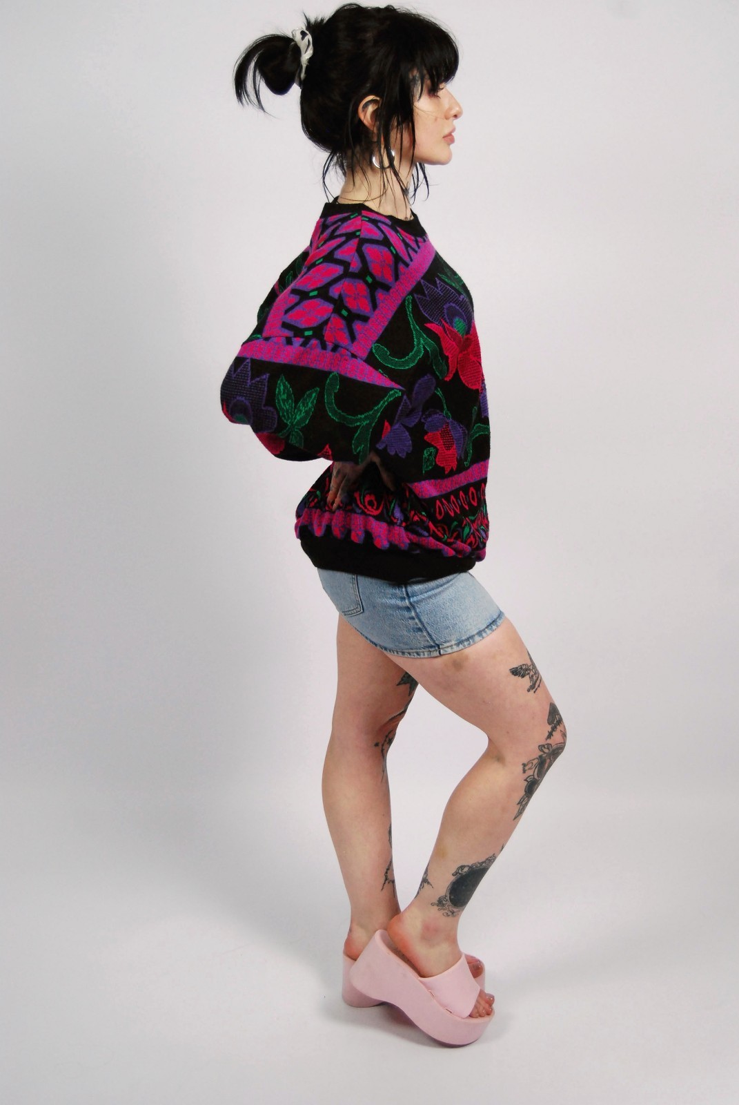 80s Neon Sweater (L) large black pink vintage womens graphic new wave indie cool