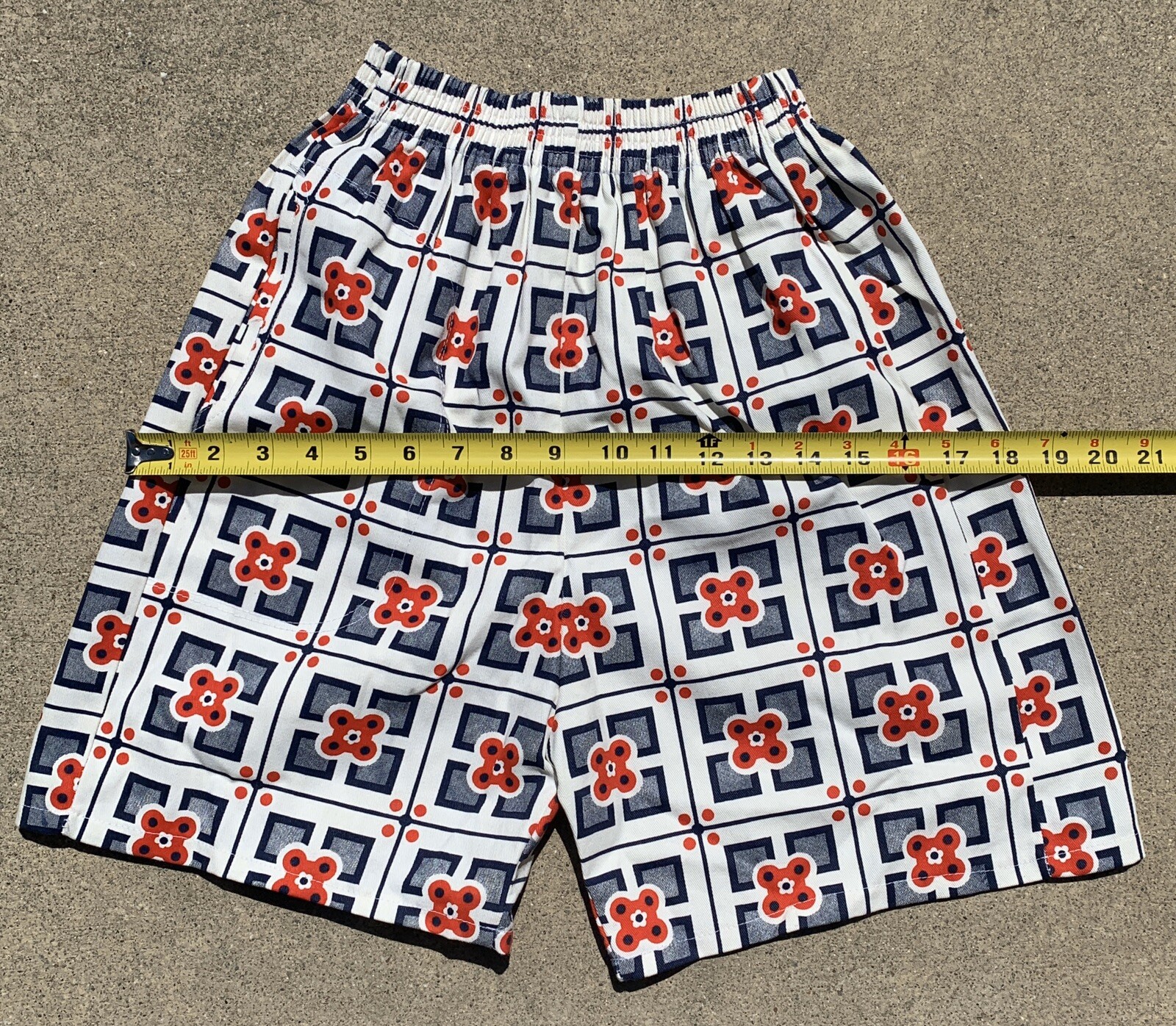 Vintage High Waist Shorts Red White Blue Geometric Floral Elastic Waist XS S