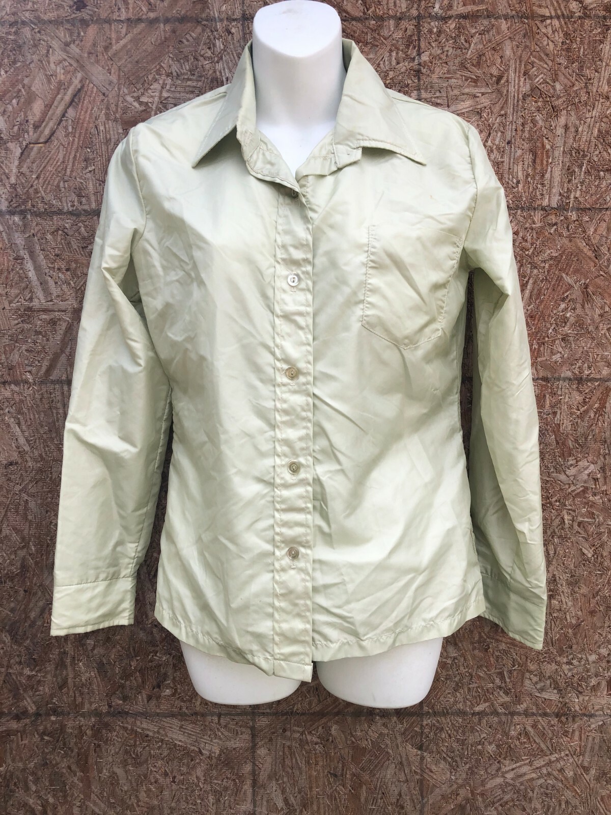 Roffe Ski Wear Blouse pale green Long Sleeve Nylon Vintage Small made in USA
