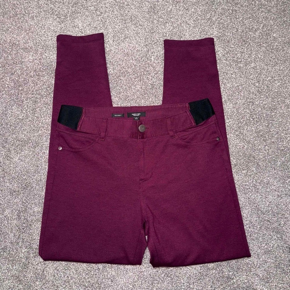 Simply Vera Vera Wang Burgundy Stretchy Skinny Pants Size Medium