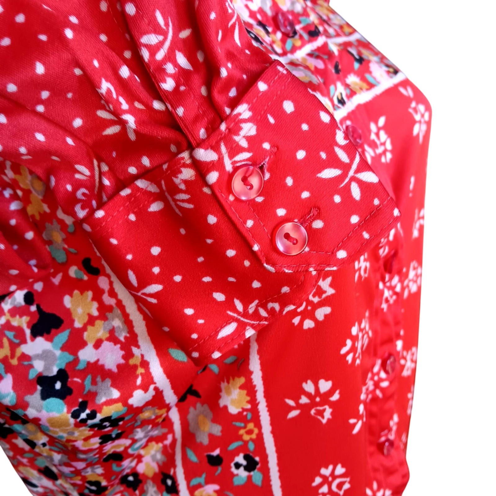 True Vintage Boho Top 13/14 Large Groovy Red Floral Tami Button-Up 1970’s Hippy