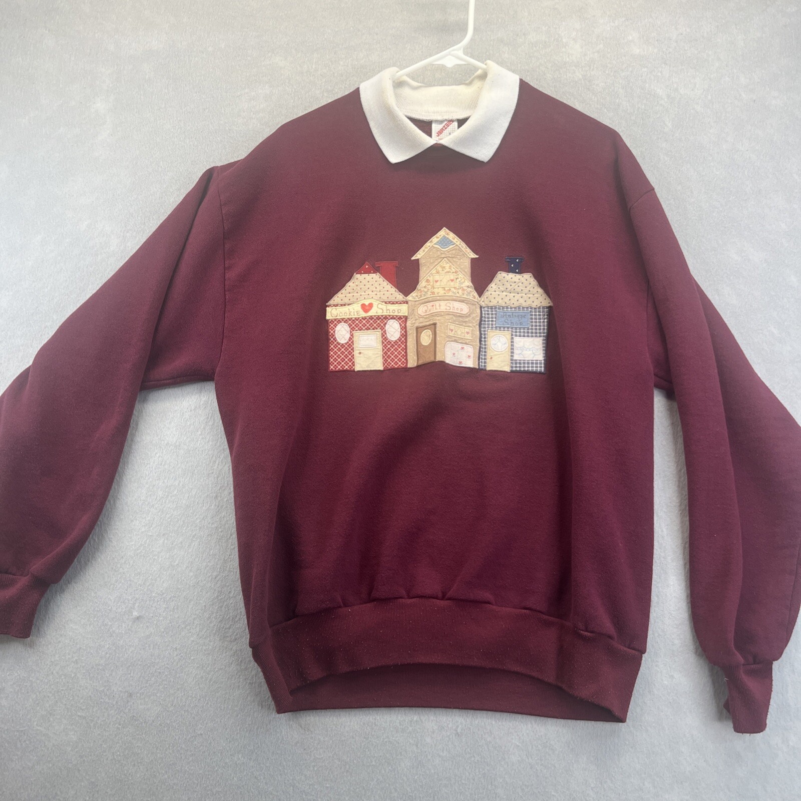 Jerzees Maroon L Collared Patchwork Sweatshirt Cookie Quilt Antique Shop Vintage