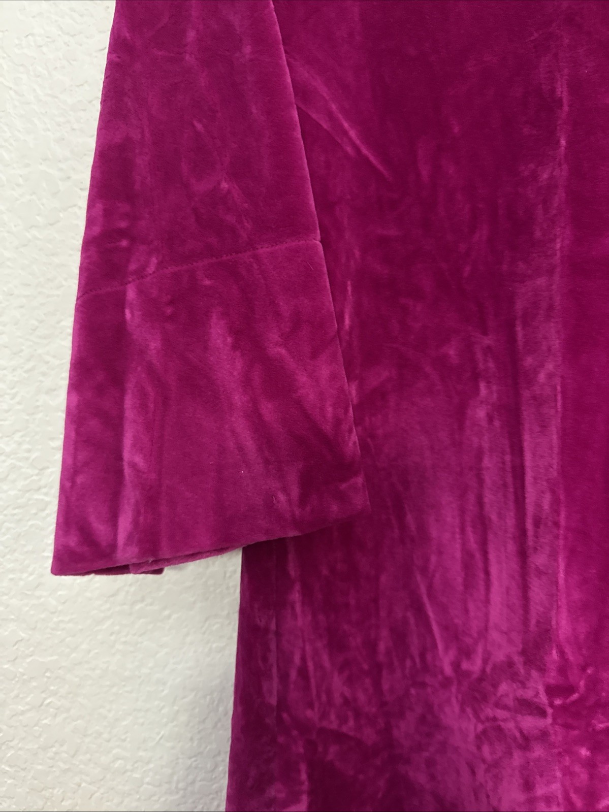 Vintage Handmade Velvet Housecoat Robe Magenta Full Length Zip Size Small NWOT