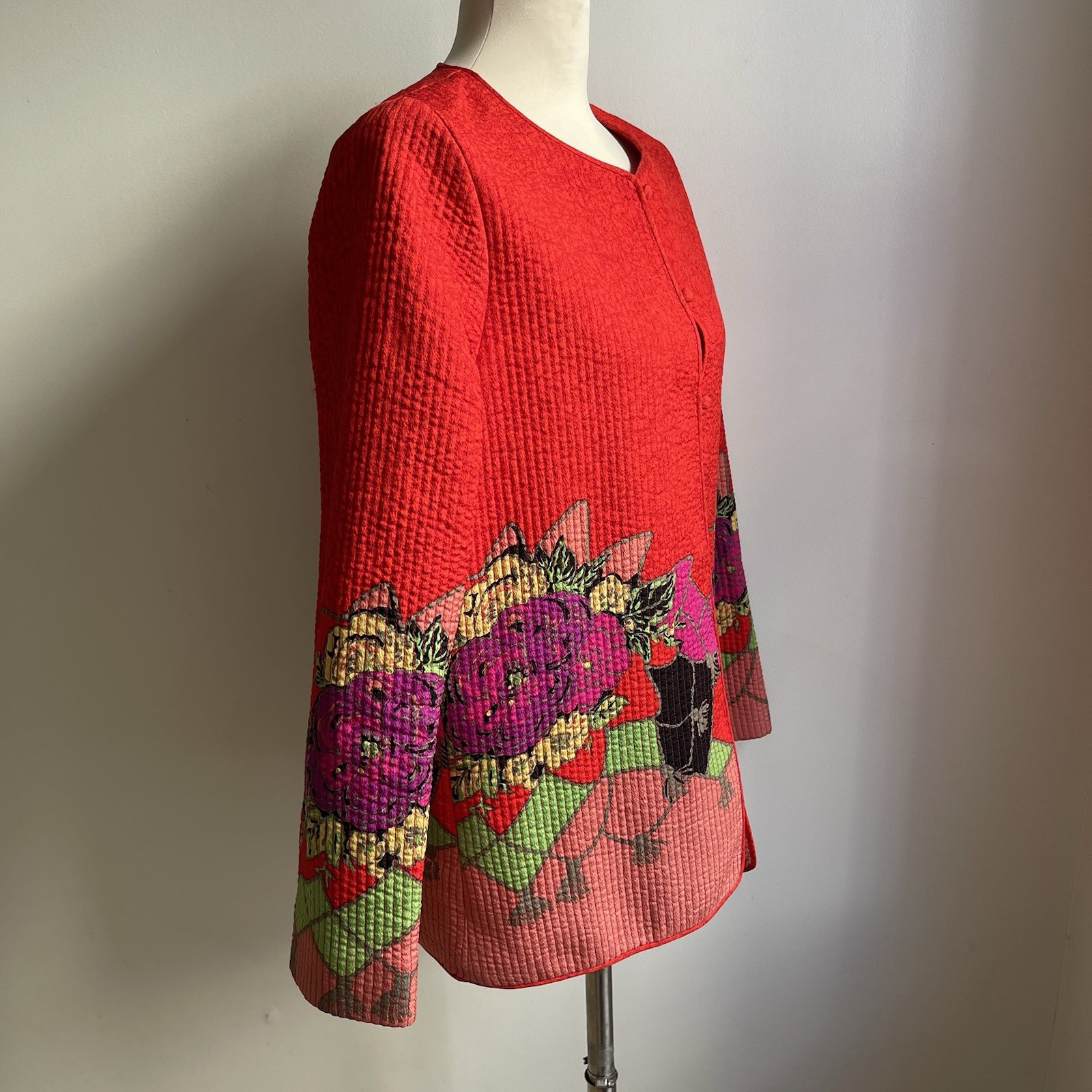 Vintage 1980s Aurora Ruffolo Quilted Jacket Wool Crepe Red Floral Button Medium