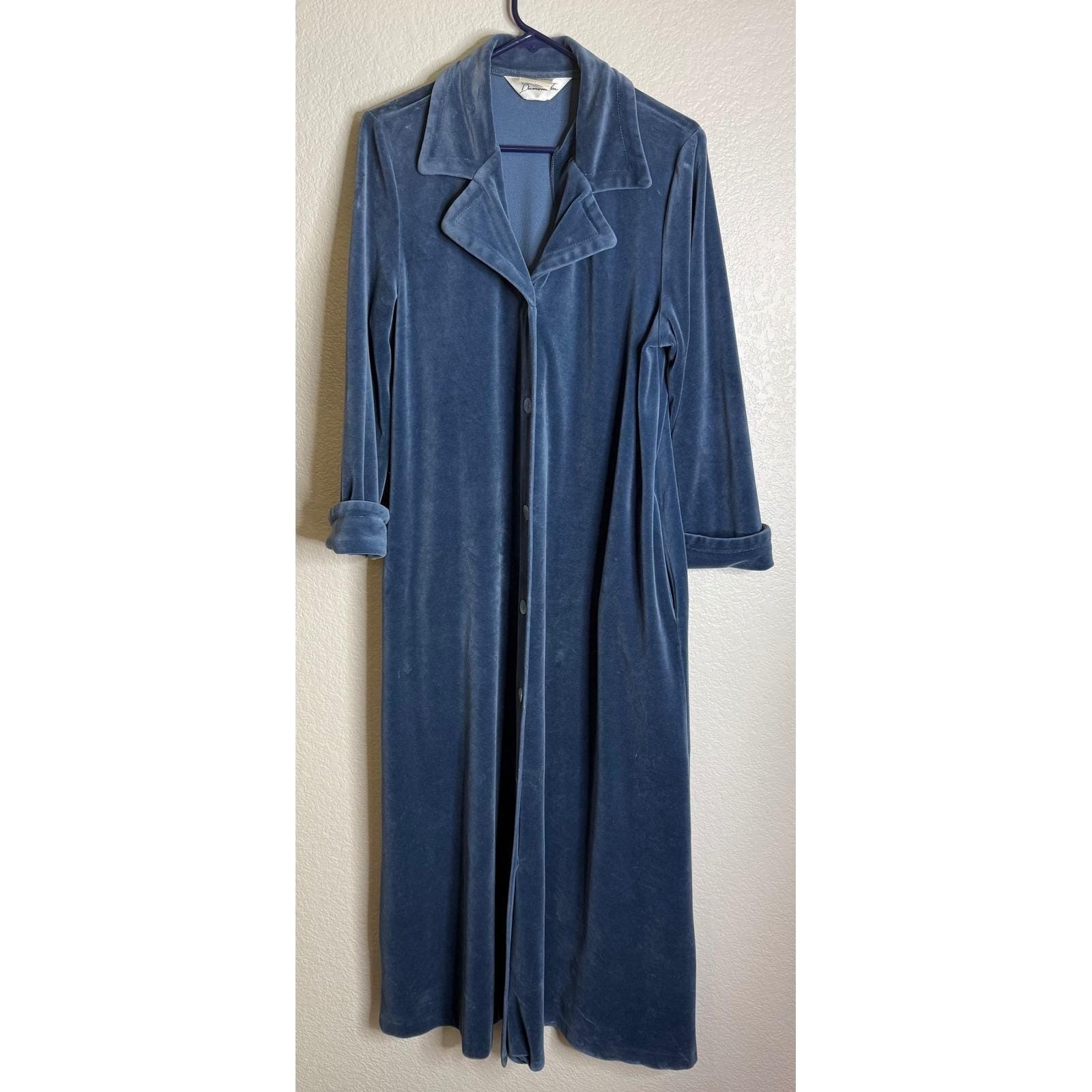 Diamond Tea Womens Small Robe Blue Velvet Neiman Marcus Long Button Front Luxury