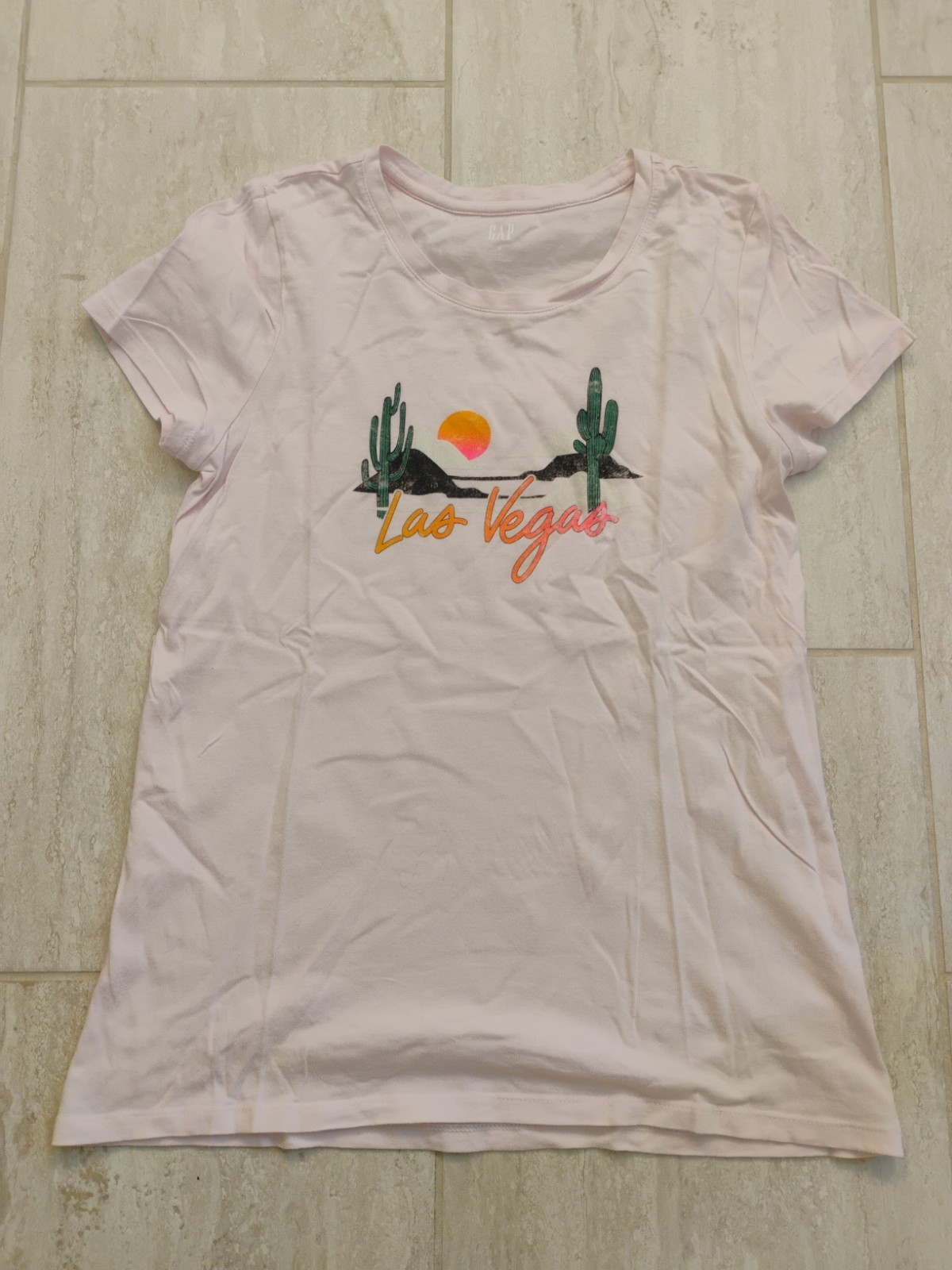 GAP Women’s T-shirt Las Vegas Medium Pink Y2K Vintage-look Cotton Tee Cactus