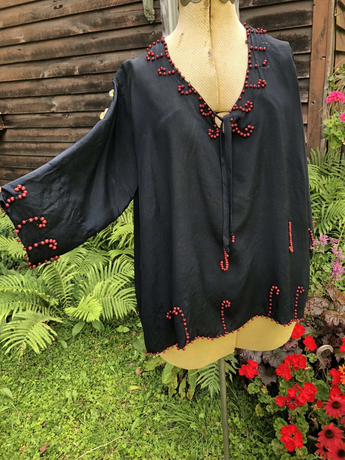 Vintage Antique 1920’s Edwardian red wooden bead design BLOUSE B 44”