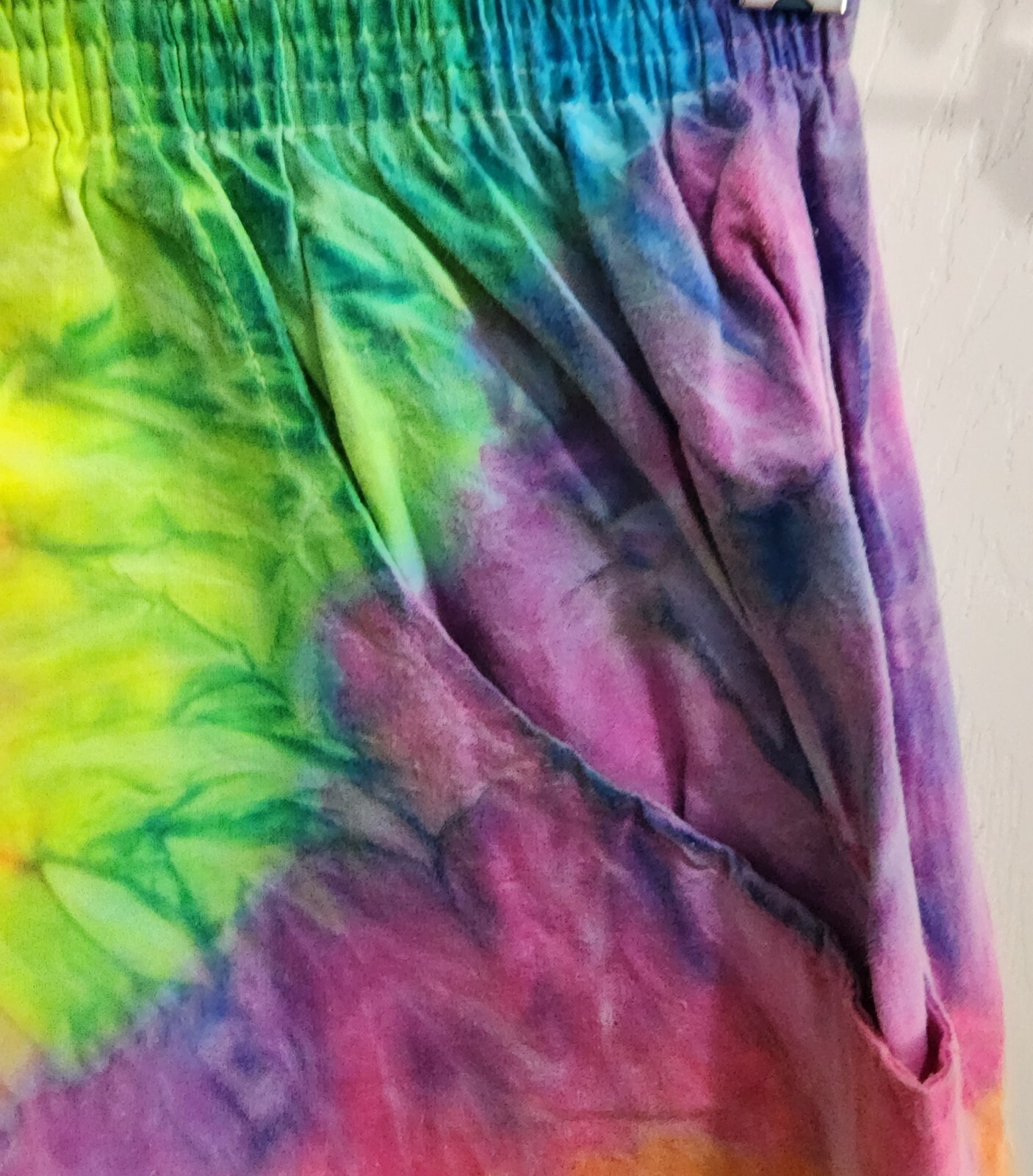Vintage In Gear Bermuda Shorts Bright Multicolor Tie Dye Elastic Waistband OSFM