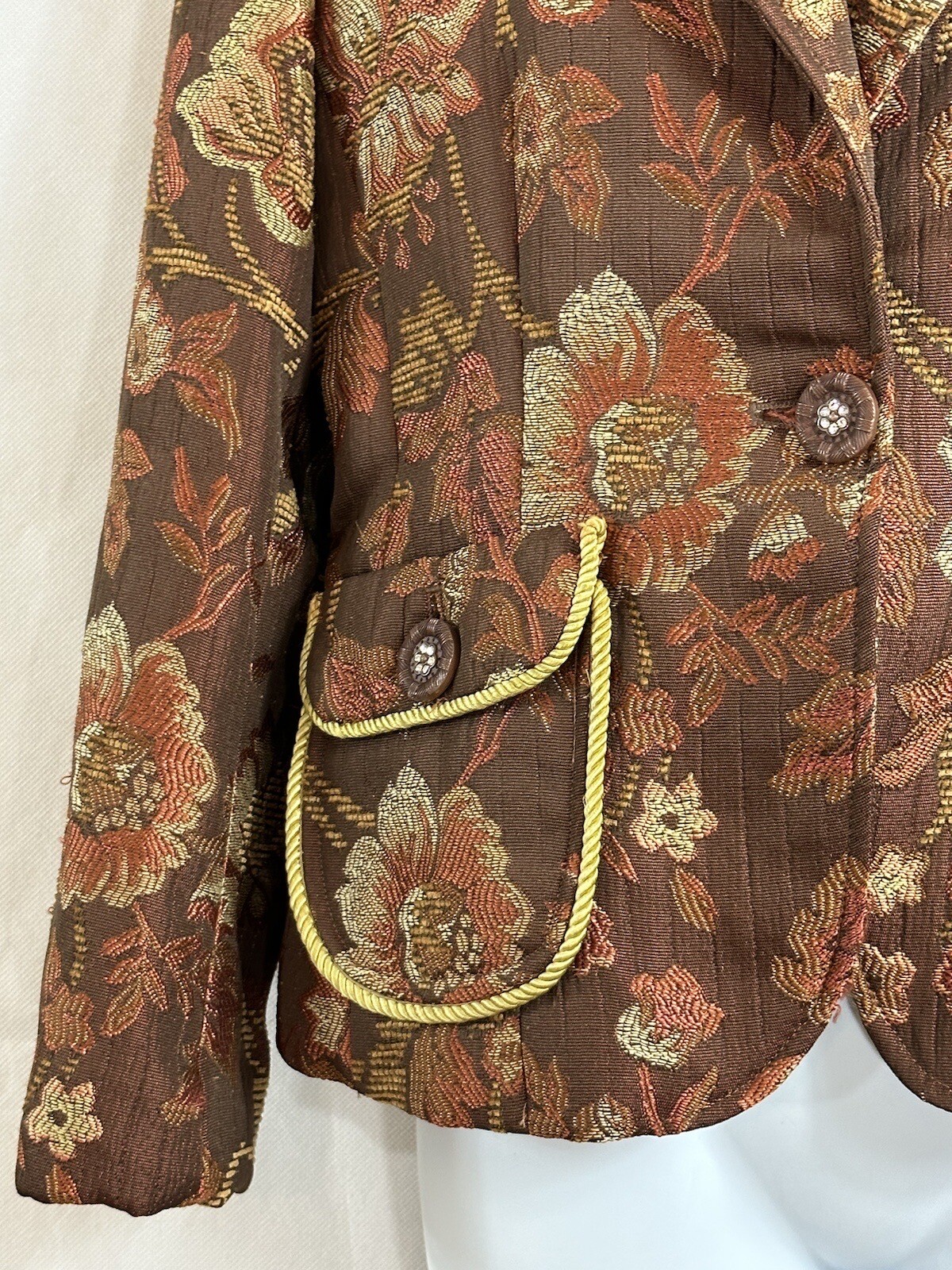 Vintage Ninety Sz 4 Floral Tapestry Woven Blazer Jacket Faux Diamond Buttons Pkt