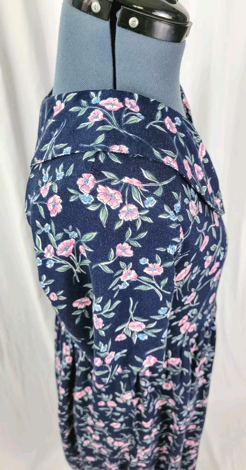 Vtg Ulterior Motives Navy Blue Floral Dress w Raised Waistline & Collar Size M
