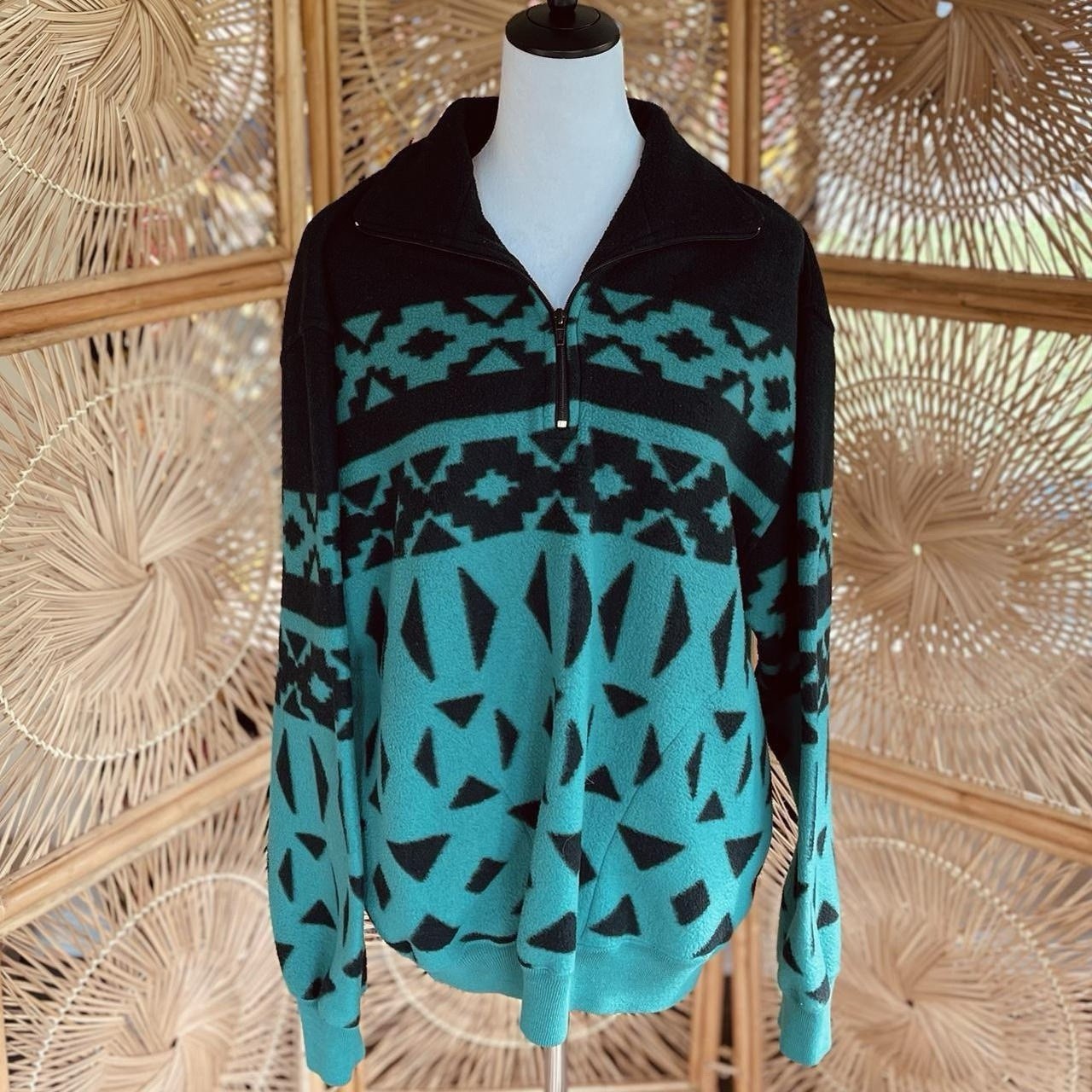 Vintage Trader Bay Black Green Aztec Collared Half Zip Fleece Pullover Sweater