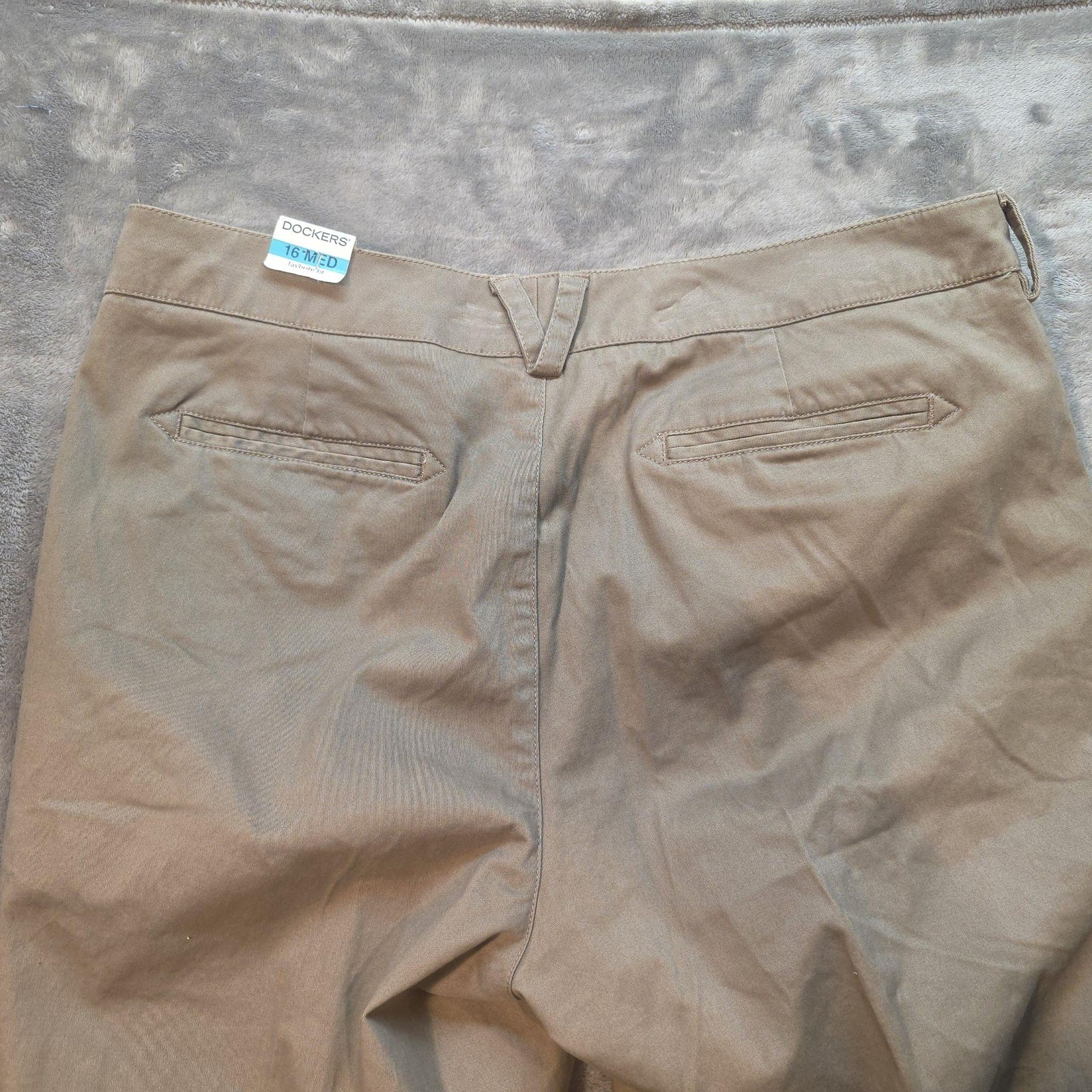 Dockers Khaki Pants Womens 16 Med Beige Favorite Fit Stretch Twill Flat Front