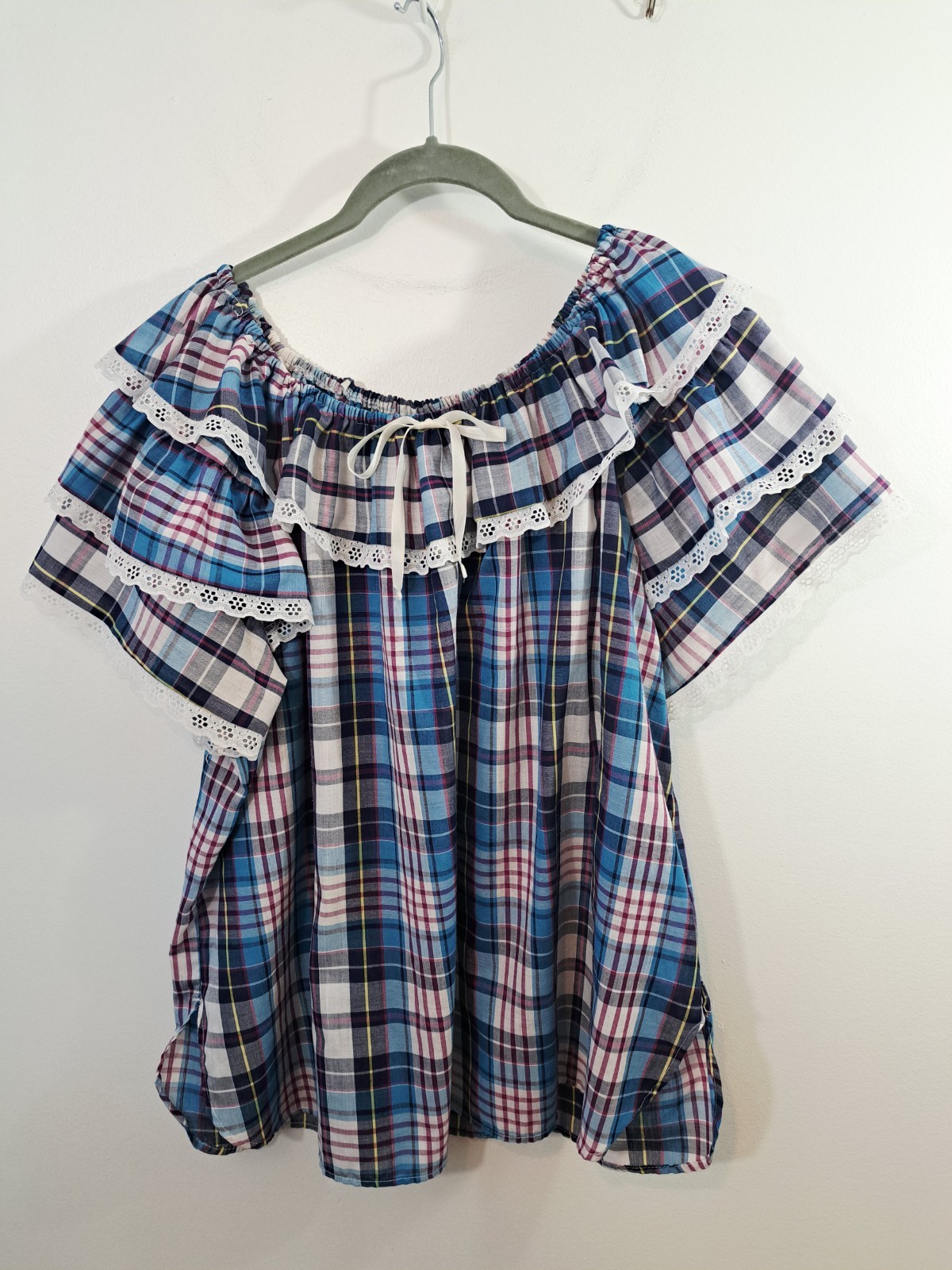 Miss Tops California Vintage Women’s Blue Plaid Ruffle Top In Size 42 Lace Trim