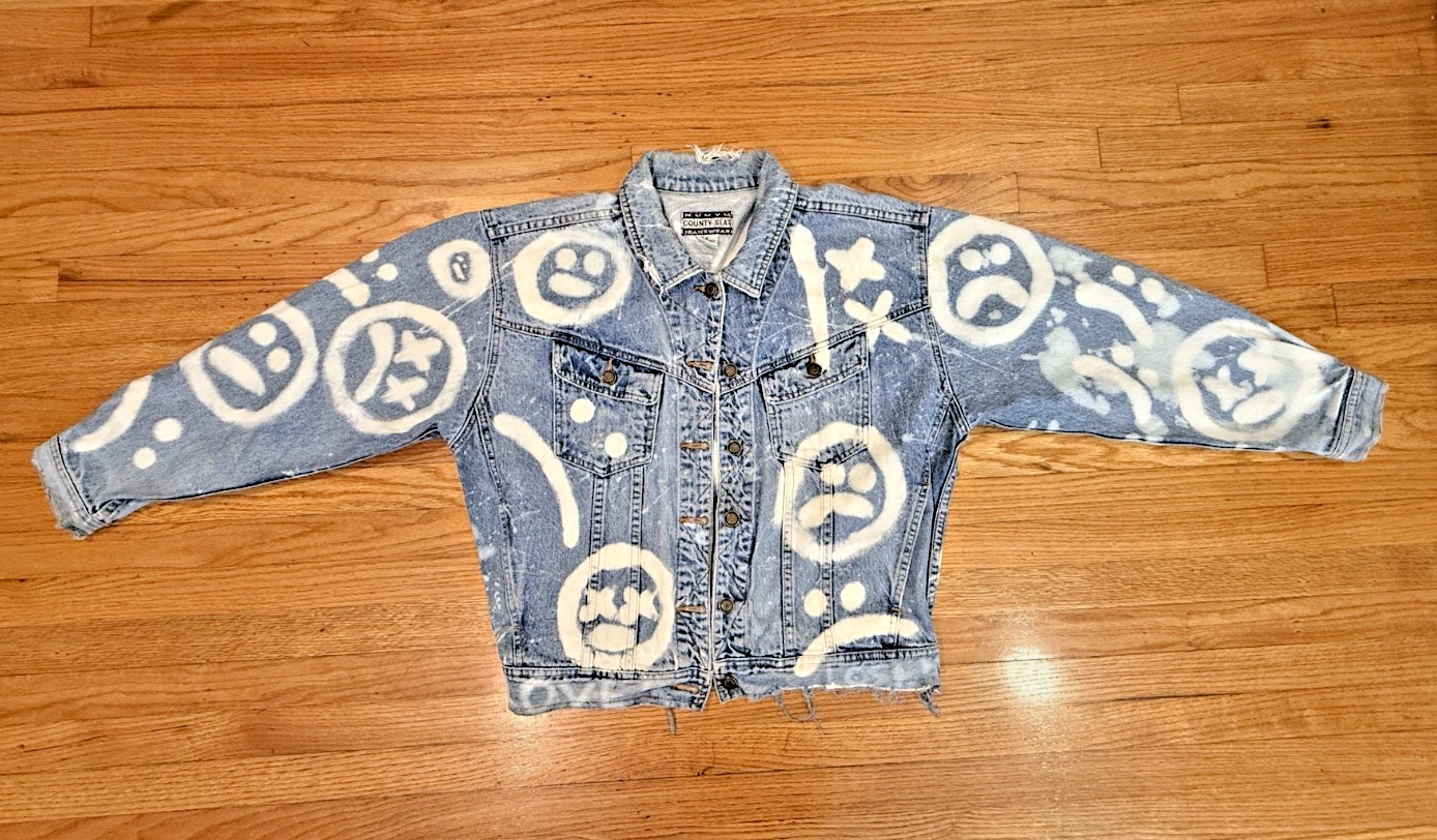 VINTAGE 90s Nuovo County Seat Jeanswear Bleached Distressed Denim Jacket Women M