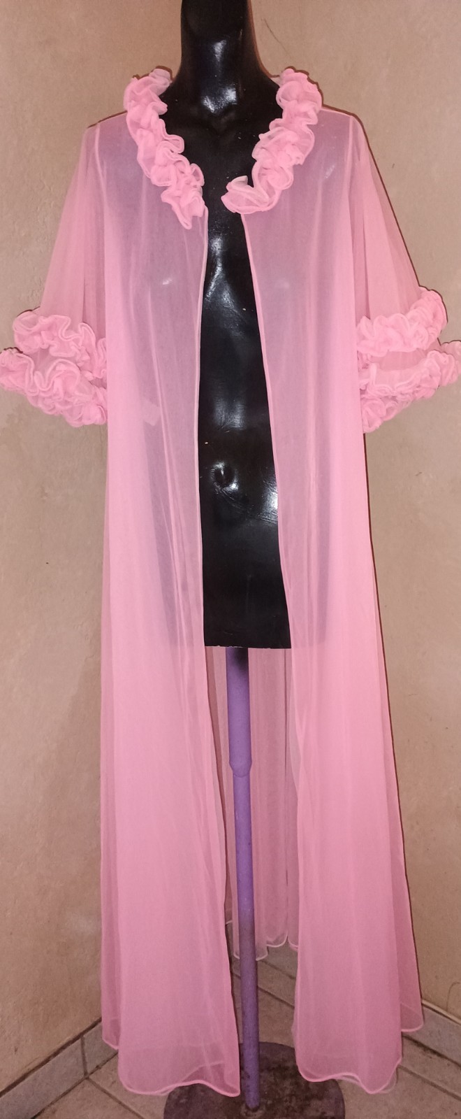 Vintage 50s 60s Jenelle Of California DBL Nylon Sheer Chiffon Ruffles Pink Robe