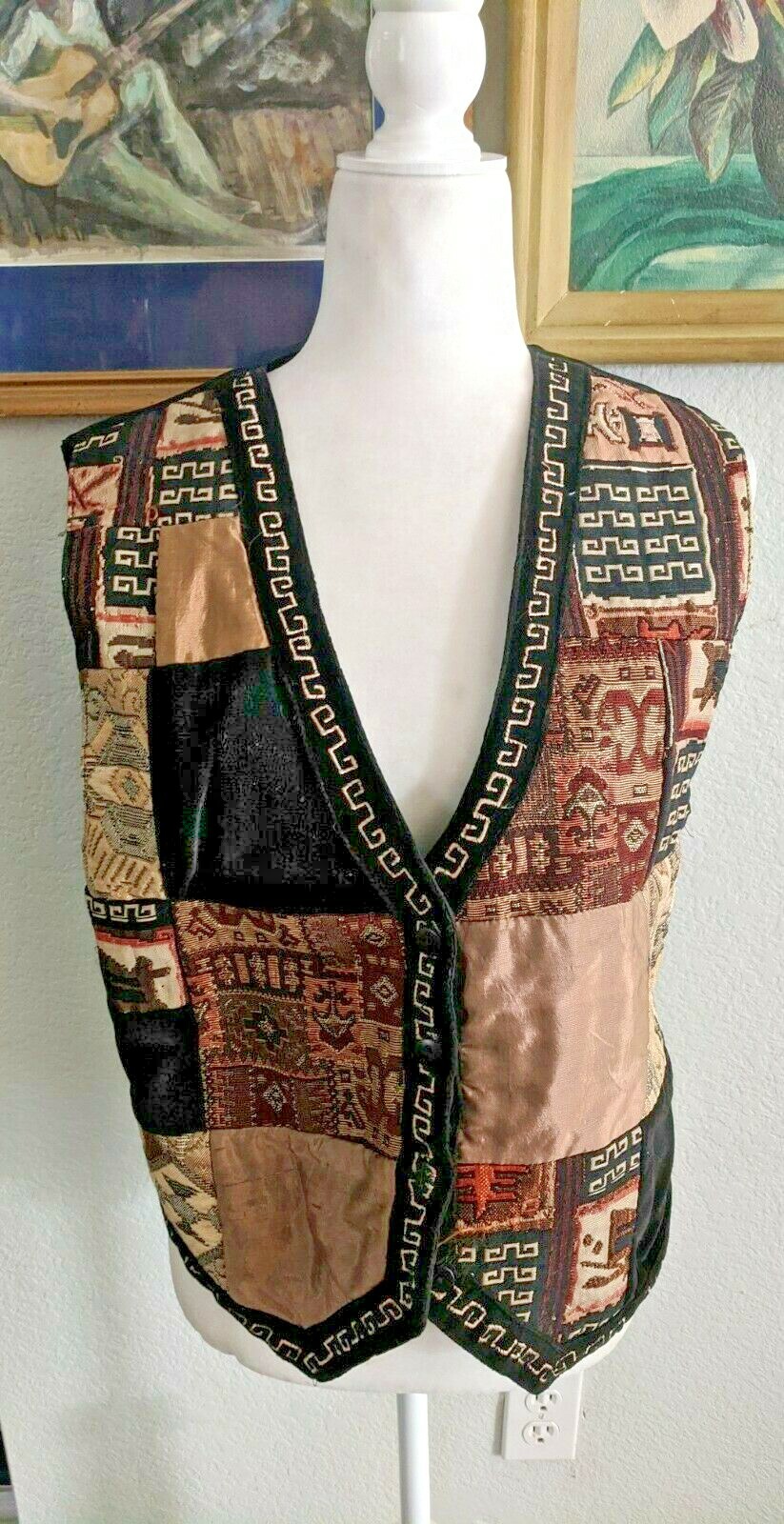 VTG 80s Chrysantheme Vest Button Up Sz Medium M Quilted Tapestry w/ Velvet Trim