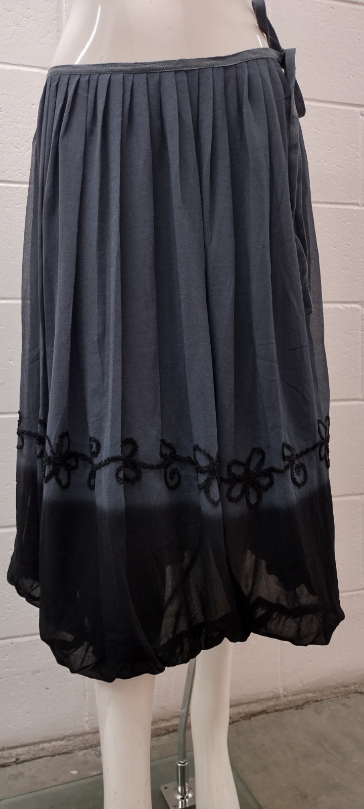 Skirt Witchy Black Gray Bubble Hem 90s Ethnic Elegant NEW TAG Zashi M vintage