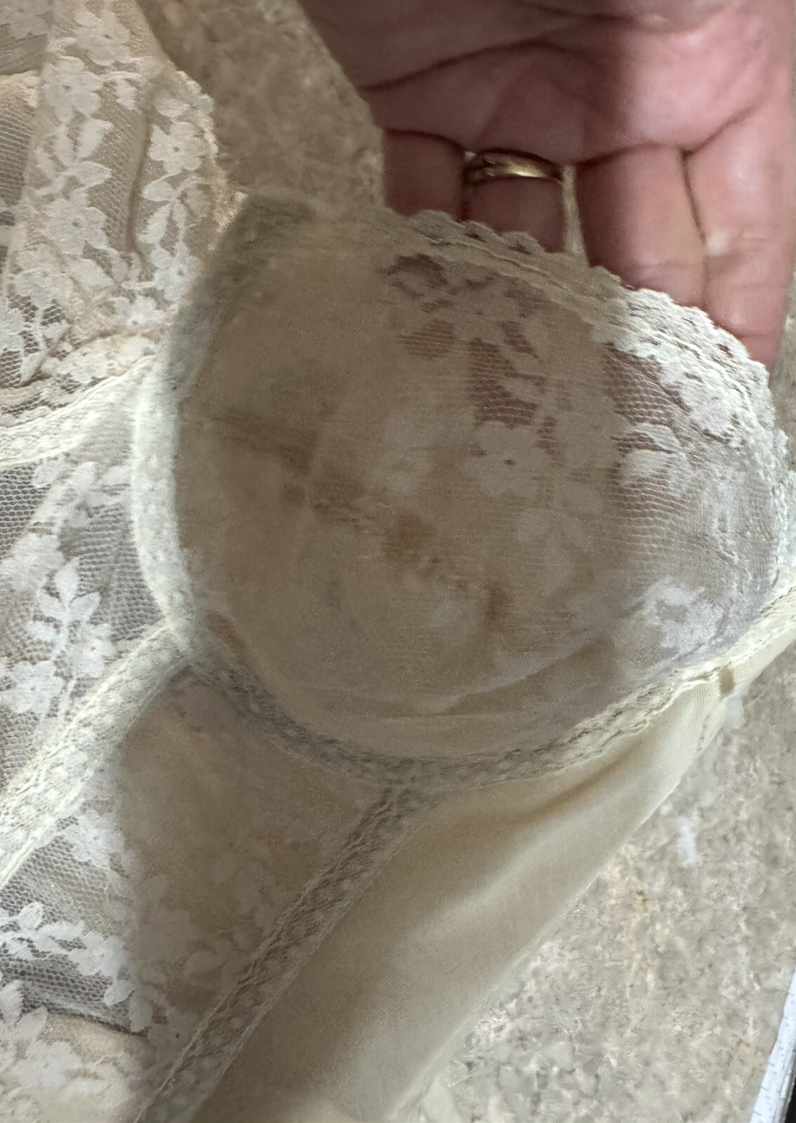 VINTAGE YOUNG SMOOTHIE BACKLESS BRA! SIZE 36 B. BEIGE