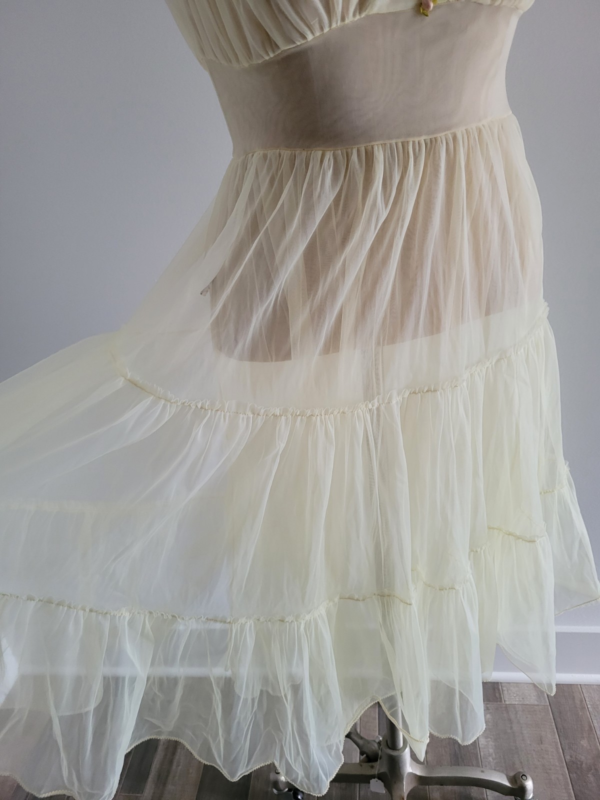 Vintage Amourelle Peignoir Set Babydoll Sheer Yellow Chiffon Nightgown Robe S