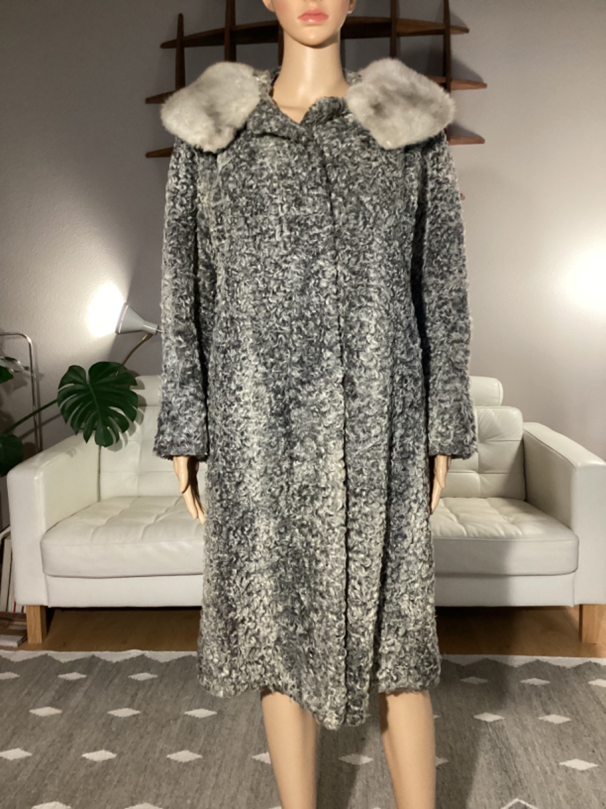 Vintage 1950’s Gray Persian Curly Lamb Coat Mink Fur Collar Old Money