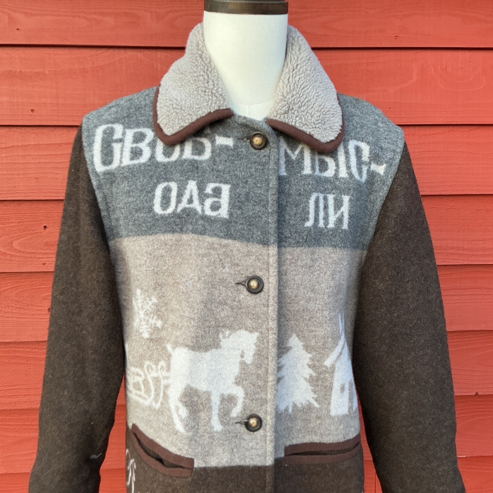 Gallery Wool Blend Coat Womens Small Gray Horse Snowflake Faux Shearling Vintage