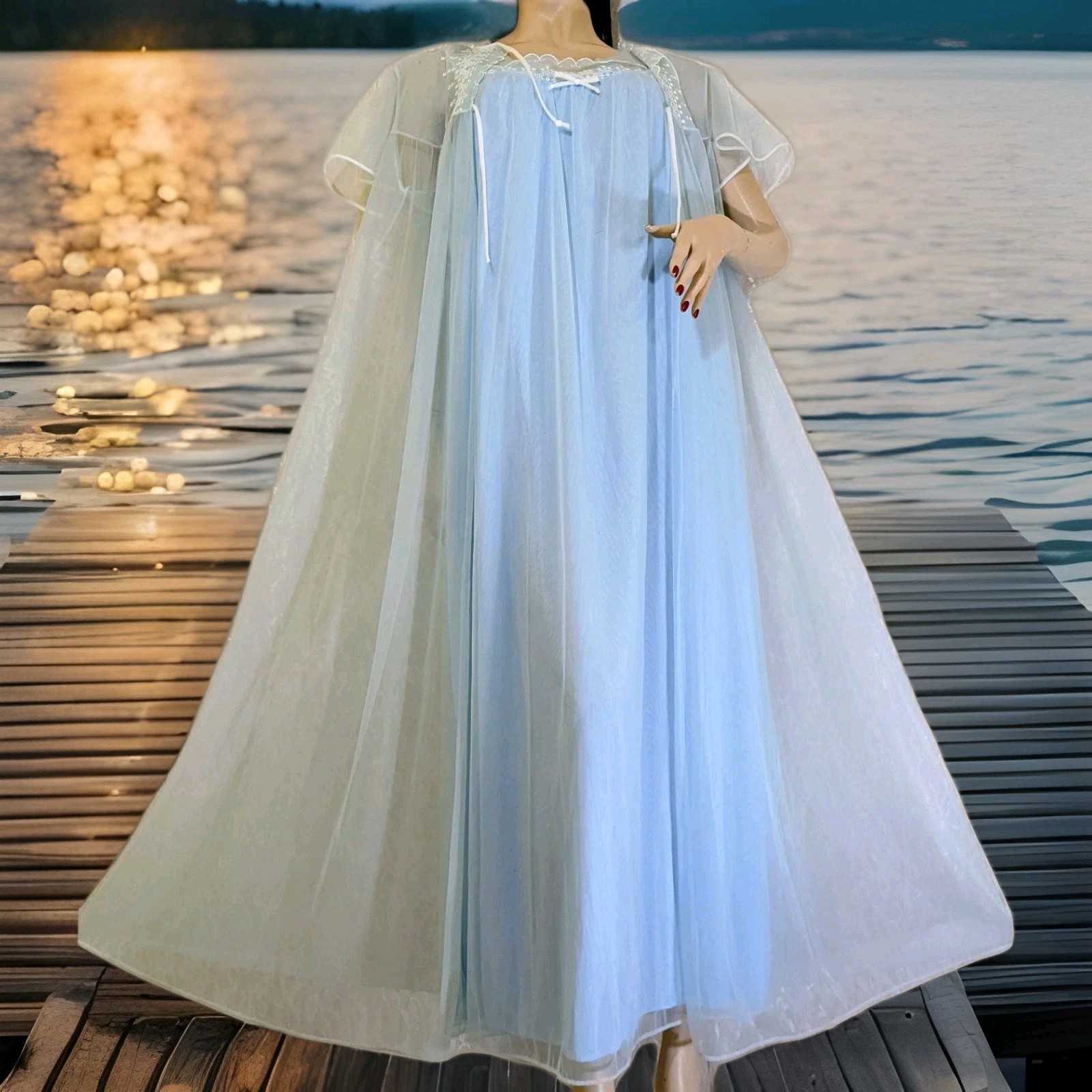 Vintage Sears Blue Luxurious Ivory Nightgown and Dressing Gown Peignoir Set M