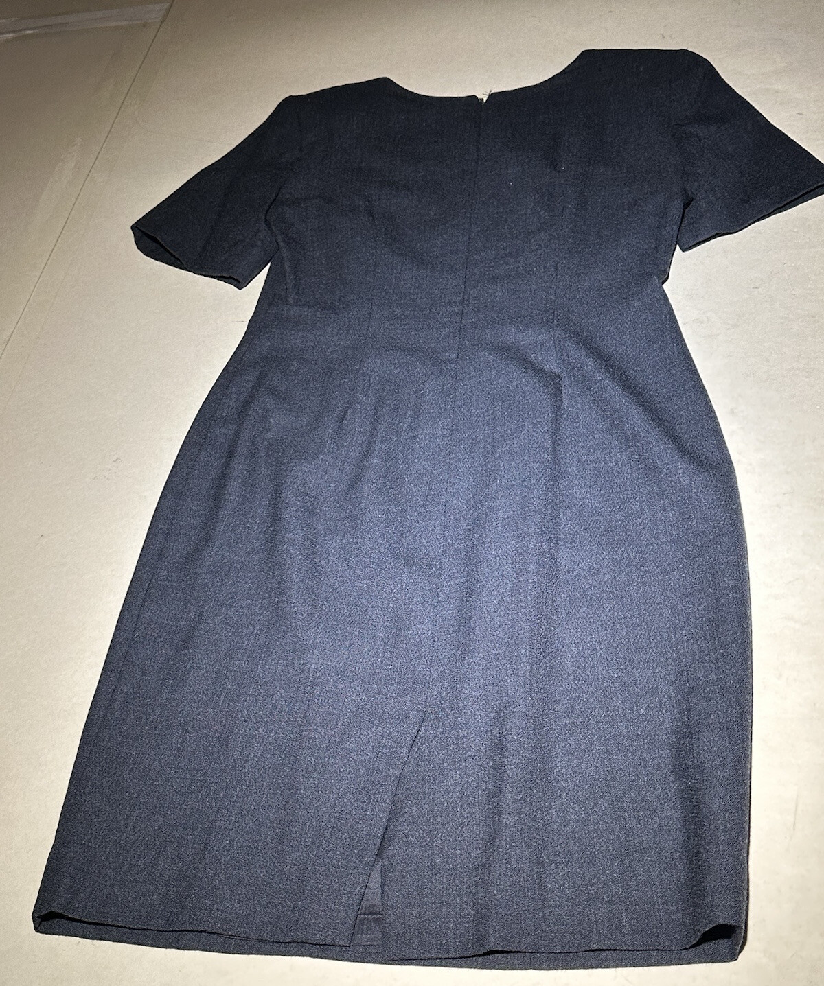 Vintage Constance Saunders Womens Grey /Red Wool Dress Suit S 6 Pre-owned