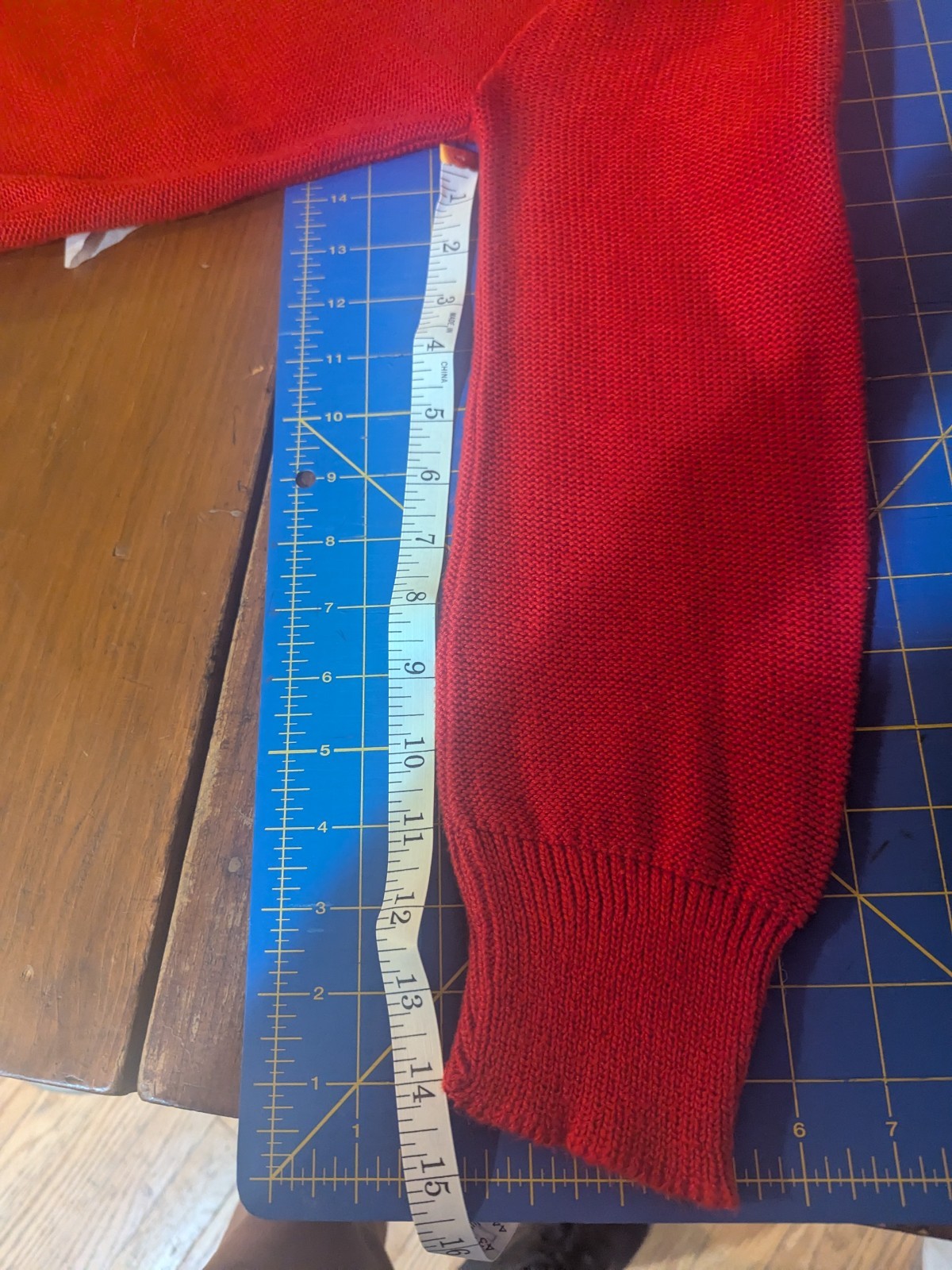Red Sweater Barry & Me Retro long Sleeve M USA Made Vintage Knit