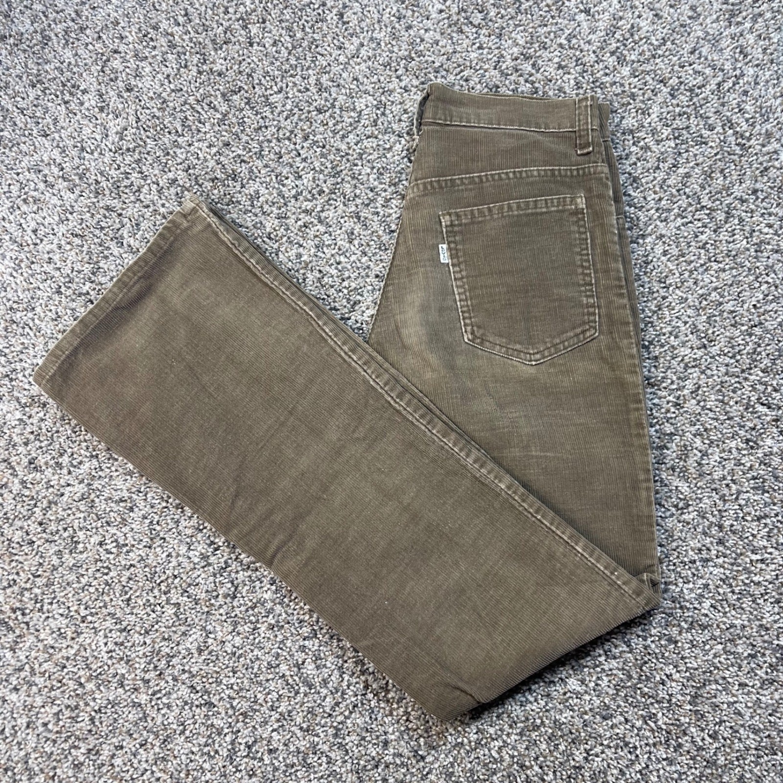 Vintage Levis 746 Women 26×31 Corduroy Pants Brown Flare Leg White Tab High Rise