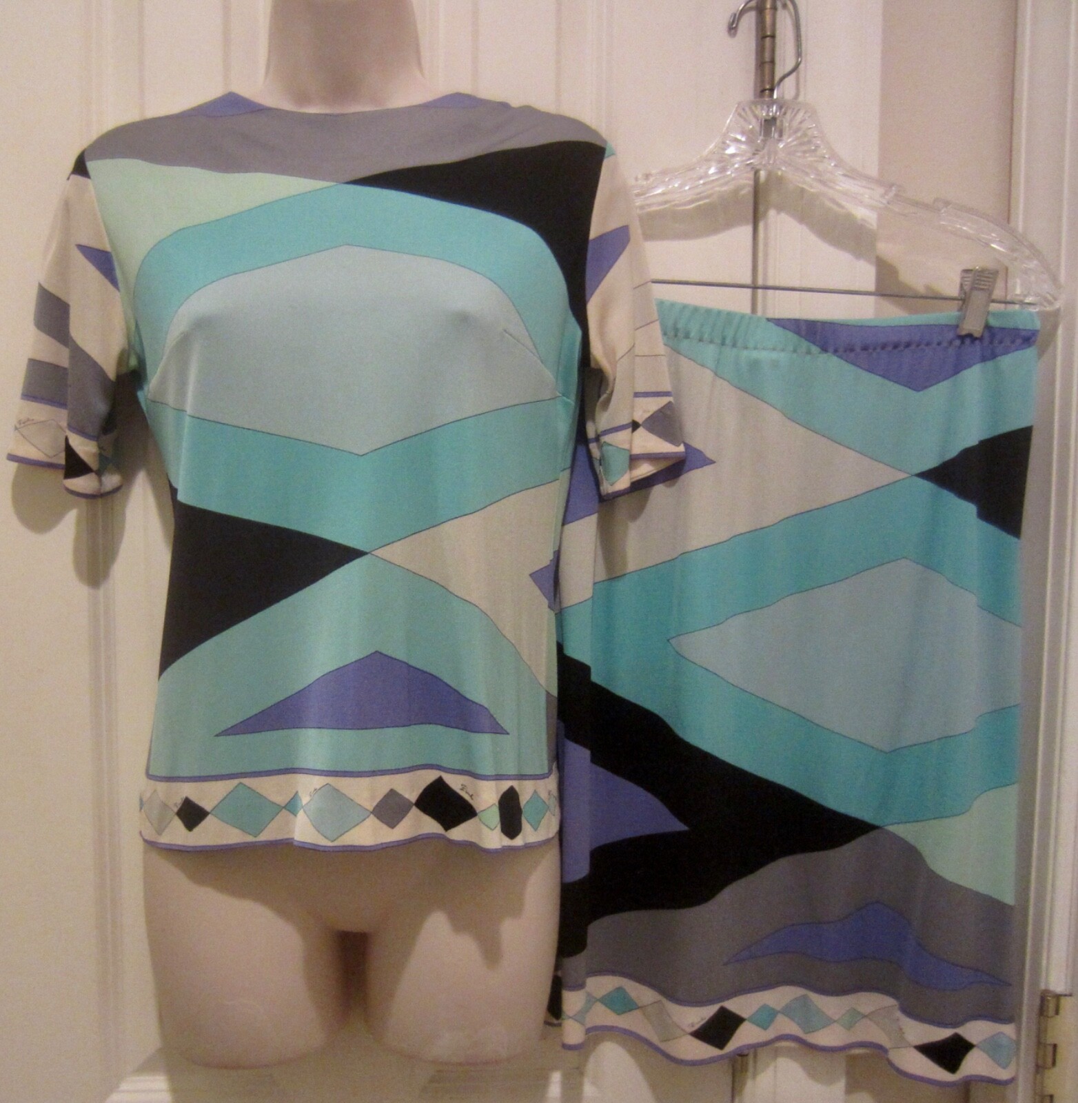 1960s Collector’s Vintage EMILIO PUCCI Blue Purple White Skirt Top Dress Set, S