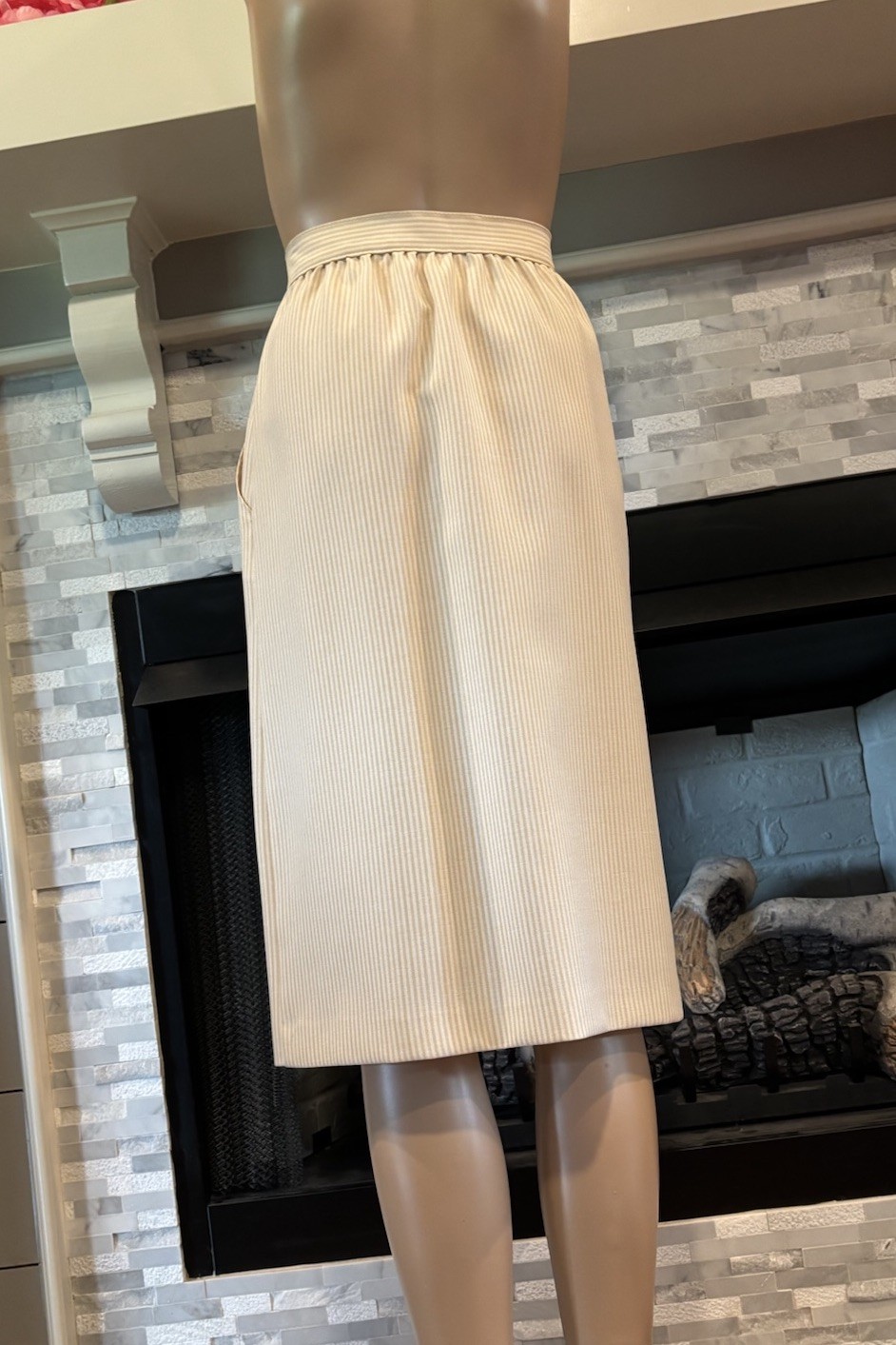 Vtg Sears, Roebuck & Co Tan Pinstripe Perma-Prest Skirt Pencil Sz 8