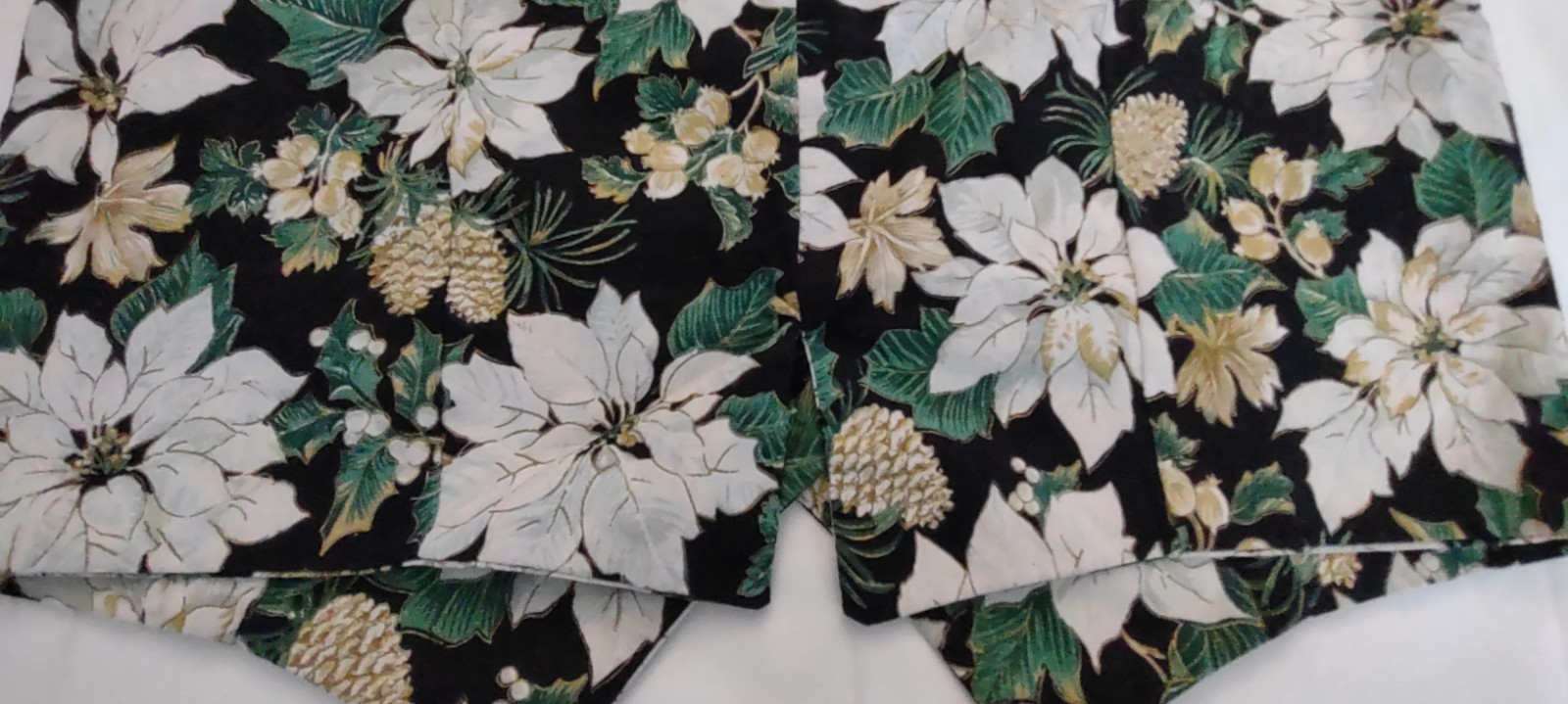Vintage Lester Square for The Tog Shop Christmas Poinsettia Flower Design Vest M