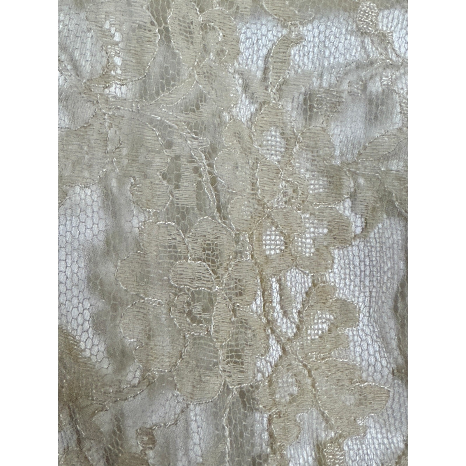 VTG 40s Hess Ivory Skinner Satin Wedding Gown Lace Illusion Yoke Train XS