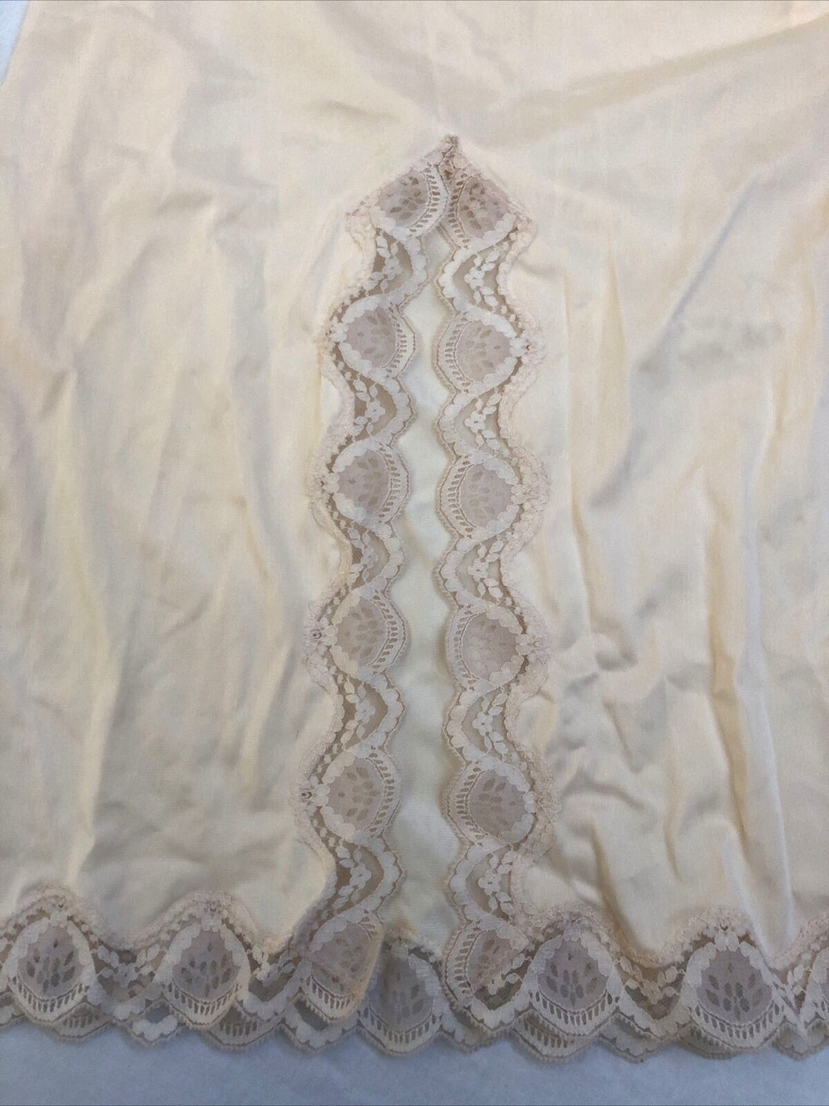 Half Slip Nylon Lace Tricot Long Medium 6 Vintage Cream Side Slit Greenco Maid