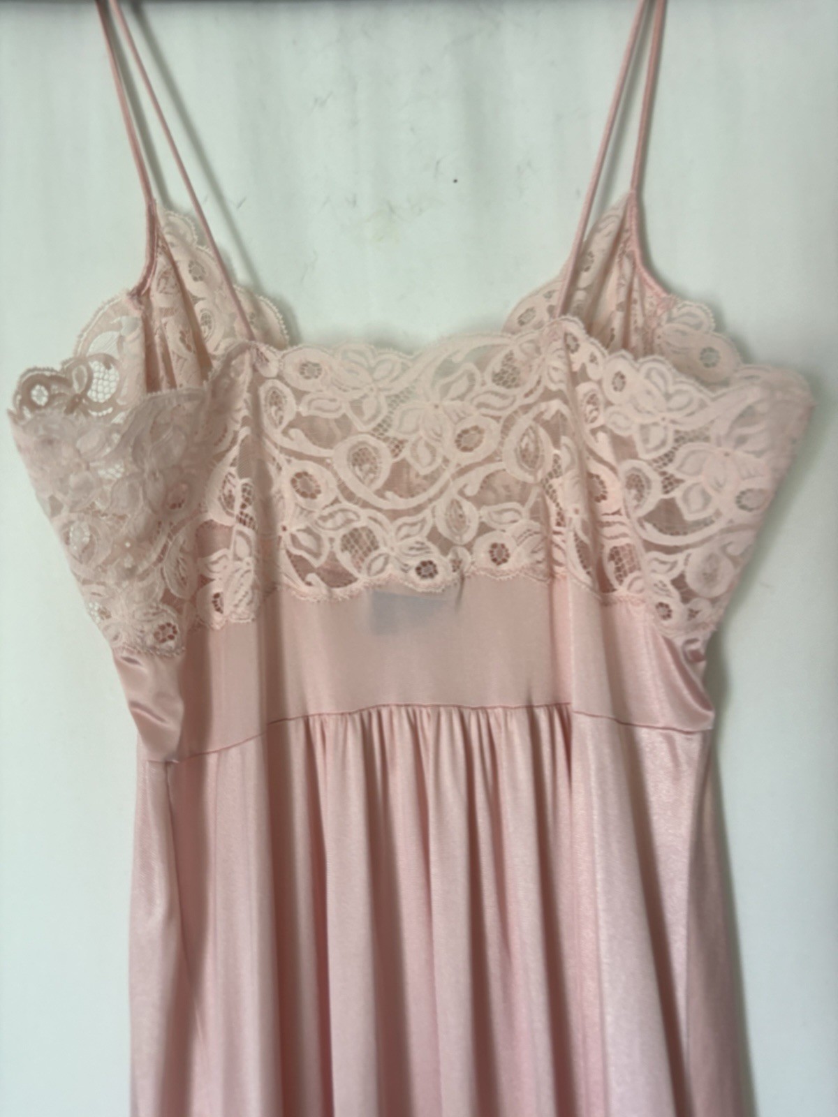 Vtg Lily Of France Robe and Long Slip Large Pink Blush Satin Lace