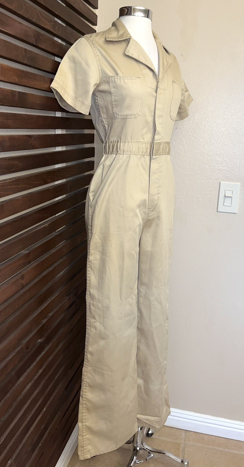 JC Penney Fashions 1970s 70s Vintage Beige Short Sleeve Wide Leg Jumpsuit Pocket