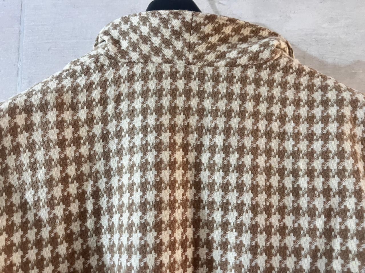 Vintage Tan Jay Women’s Brown and Beige Houndstooth Tweed Blazer size UK 18