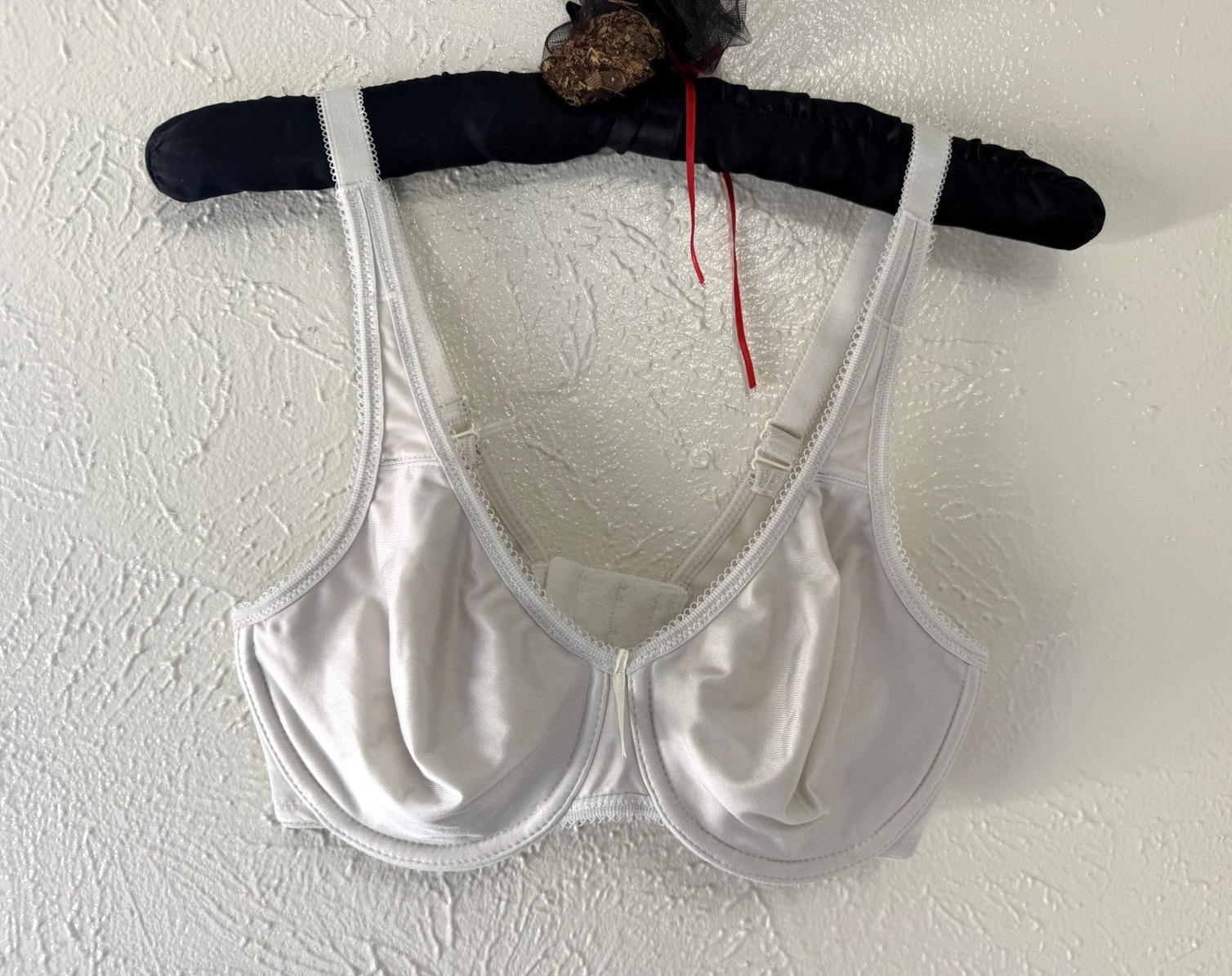 Wacoal Bra Women 32D Ivory Underwire 855192 Unlined Seamless Basic Beauty Bow