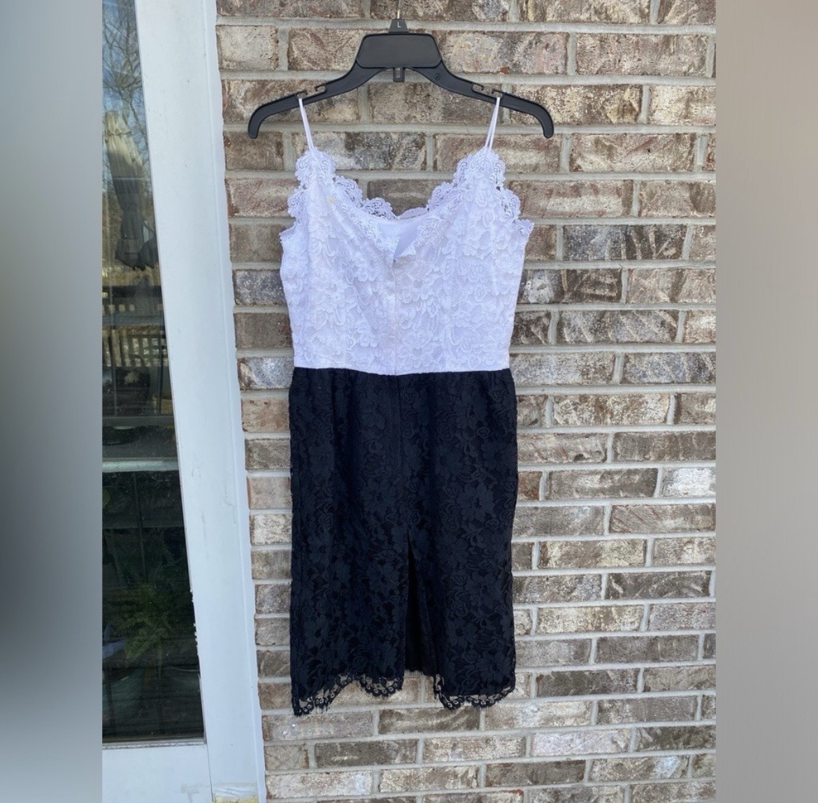 Vintage 80s/90s Cachet By Bari Protas White and Black Lace Pencil Dress