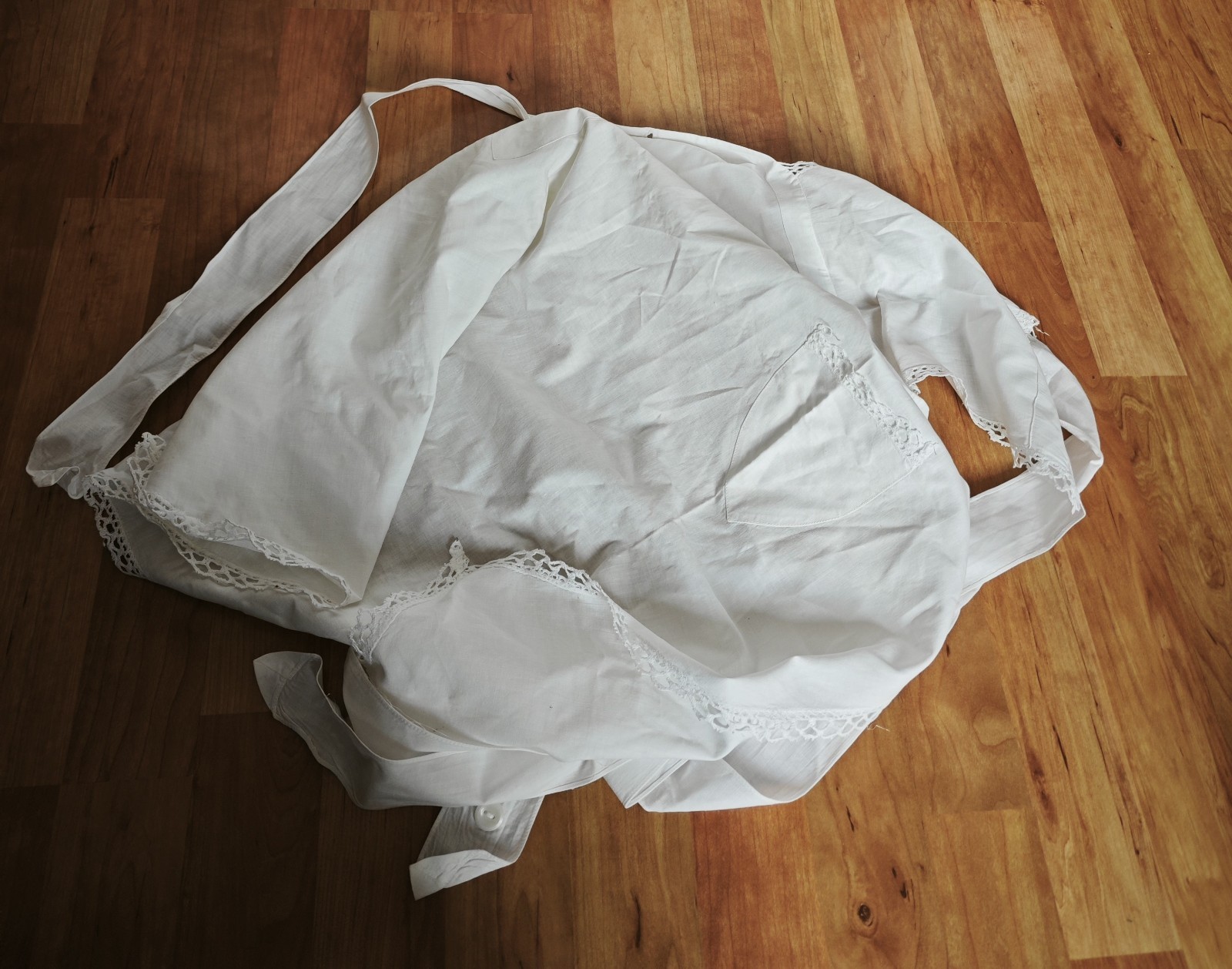 Vintage White Lace Apron