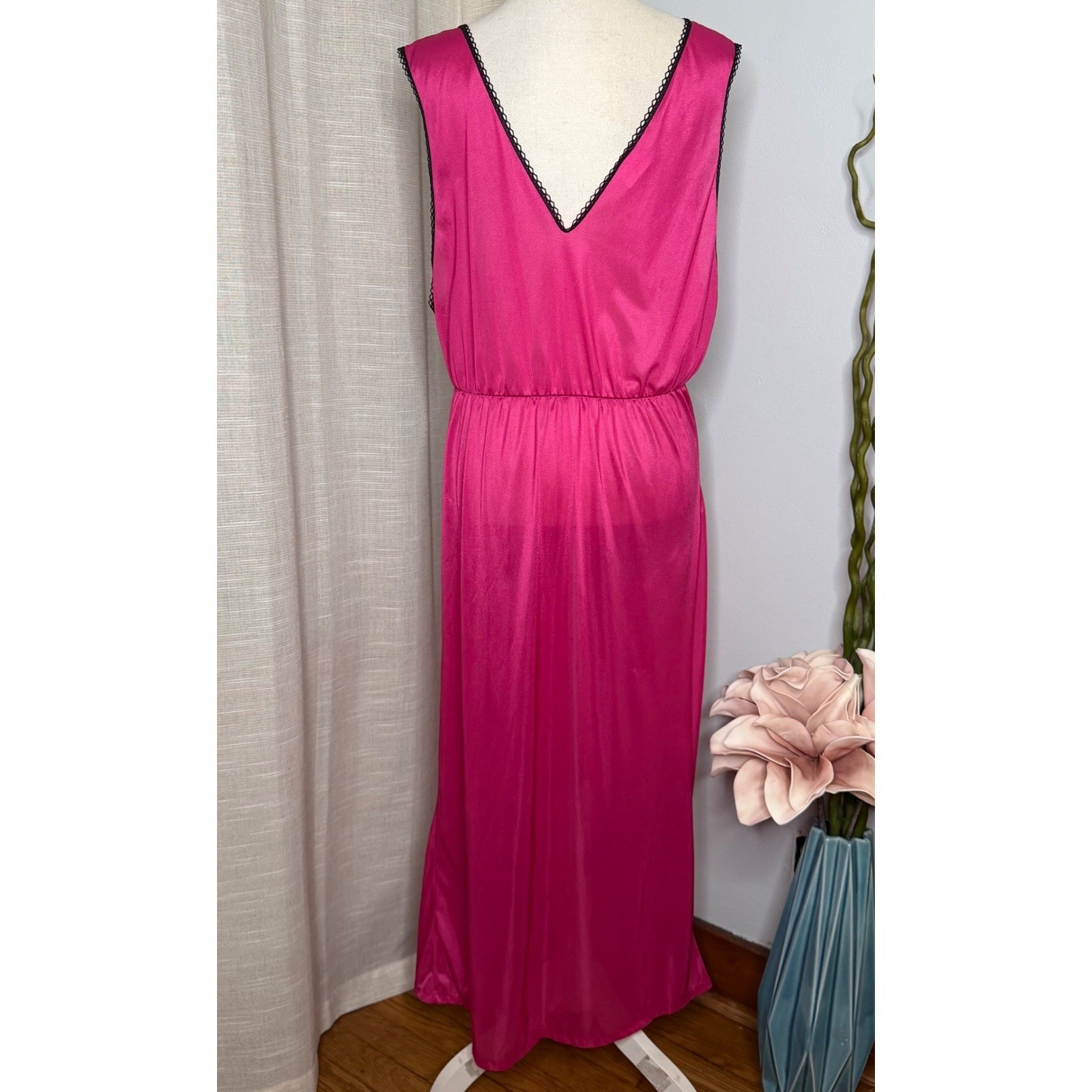 80s Vintage Spotlight Hot Pink Nylon Lace Maxi Nightgown Made in USA Plunge XL