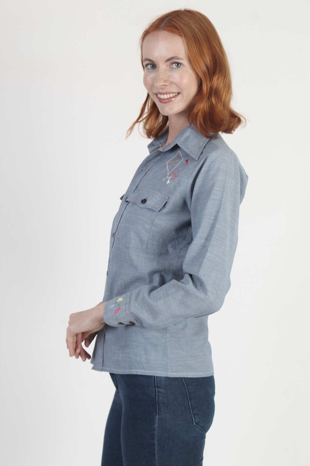 Vtg 70s Wrangler Chambray Shirt Hand Embroidered Hippie Button Up Work Blouse S