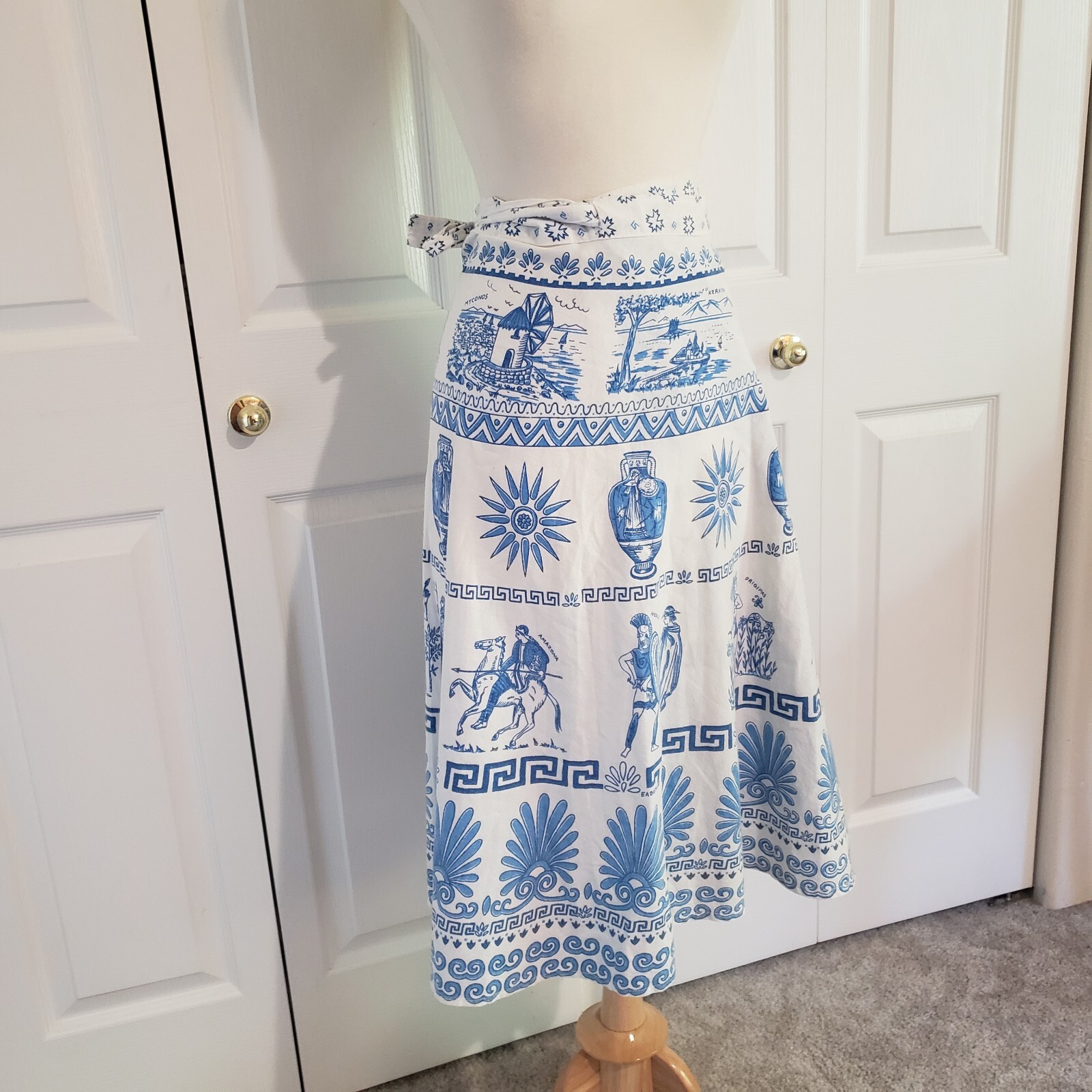 Vtg 1970s Greek Greece Novelty Wrap Skirt Blue White Cotton Size Medium