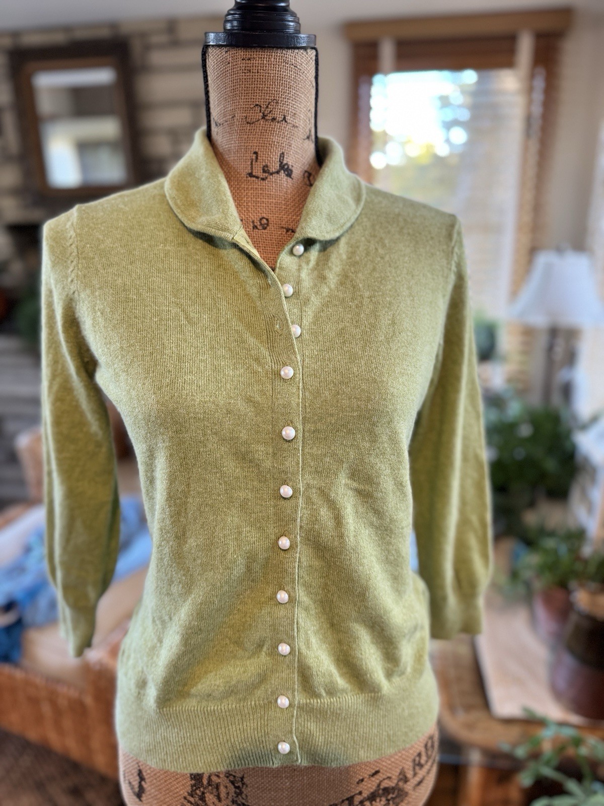 Vintage Worthington Med Angora Cardigan Sweater Collar Pearl Buttons