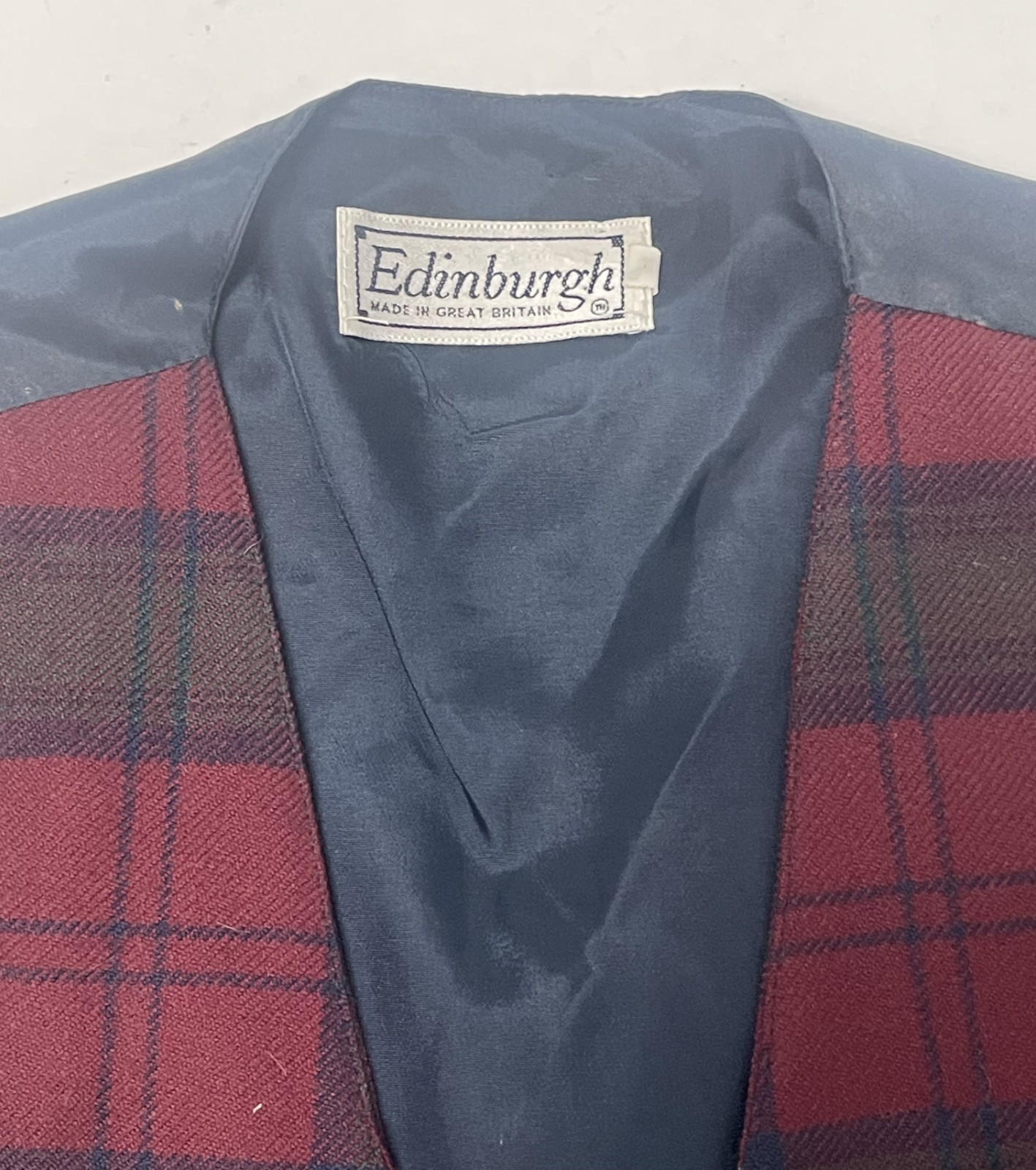 Vintage 90’s Edinburgh Women’s Vest 100% Pure New Wool Plaid Tie Waist Size 12