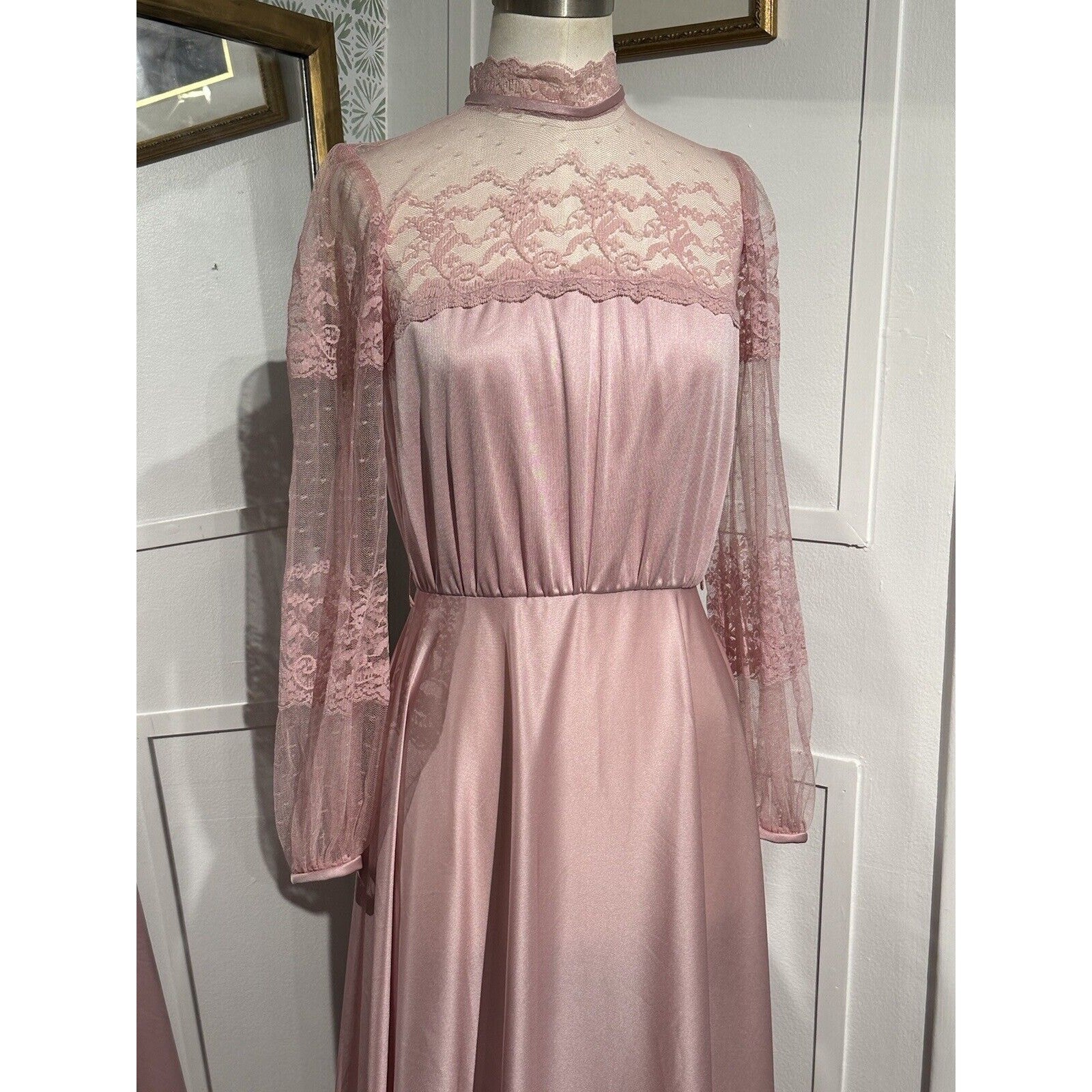 Vintage JcPenny Pink Lace Nightgown Romantic Maxi Sleepwear 1930s Cottagecore