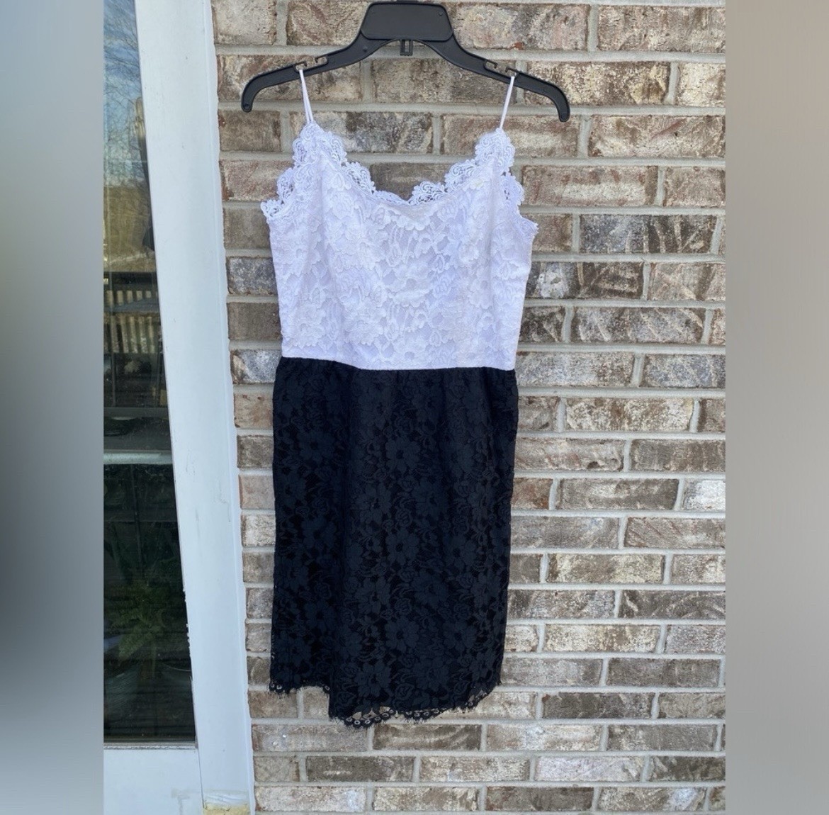 Vintage 80s/90s Cachet By Bari Protas White and Black Lace Pencil Dress